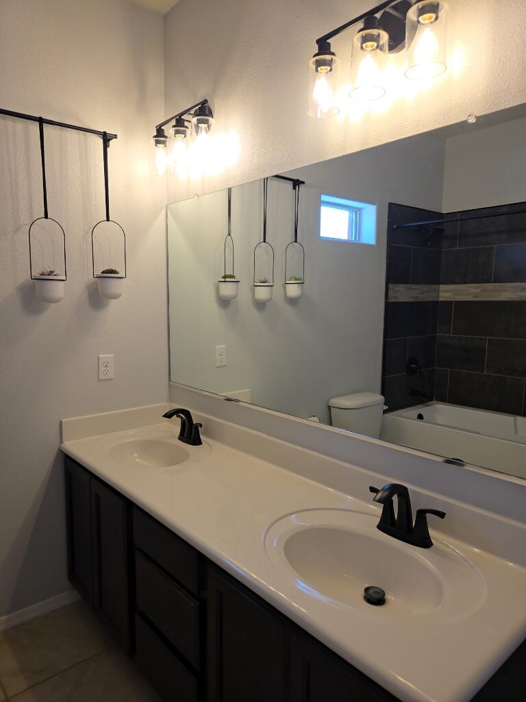 Photo 4 — 1616 Volponi Drive SE