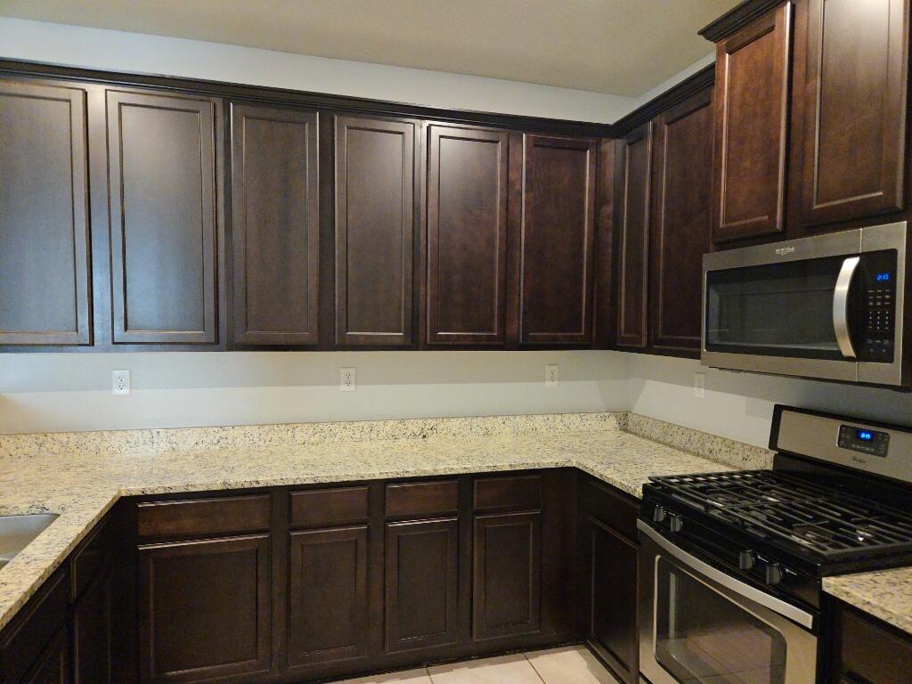 Photo 14 — 1616 Volponi Drive SE