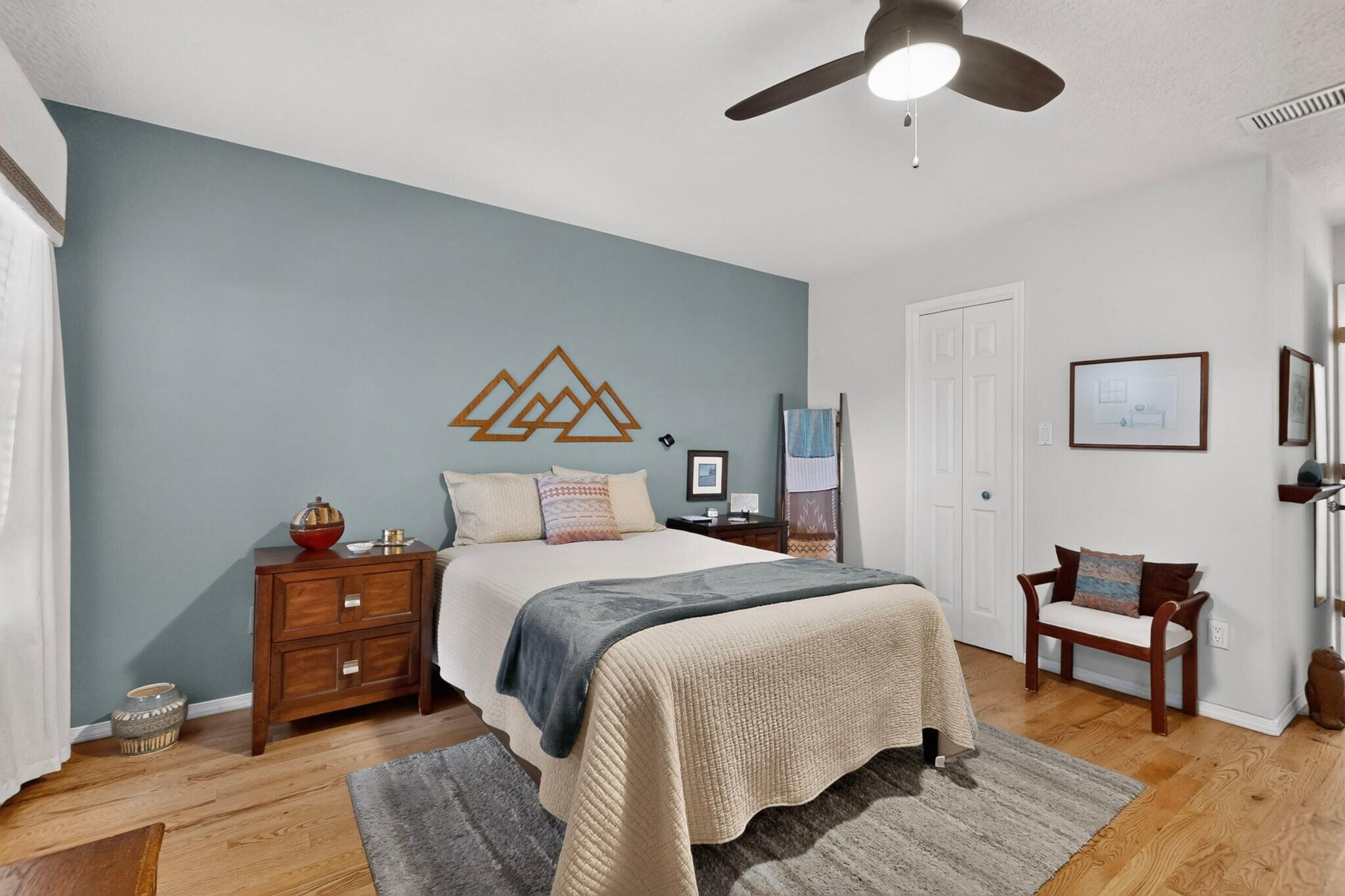 Photo 14 — 6603 Las Casitas Court NW