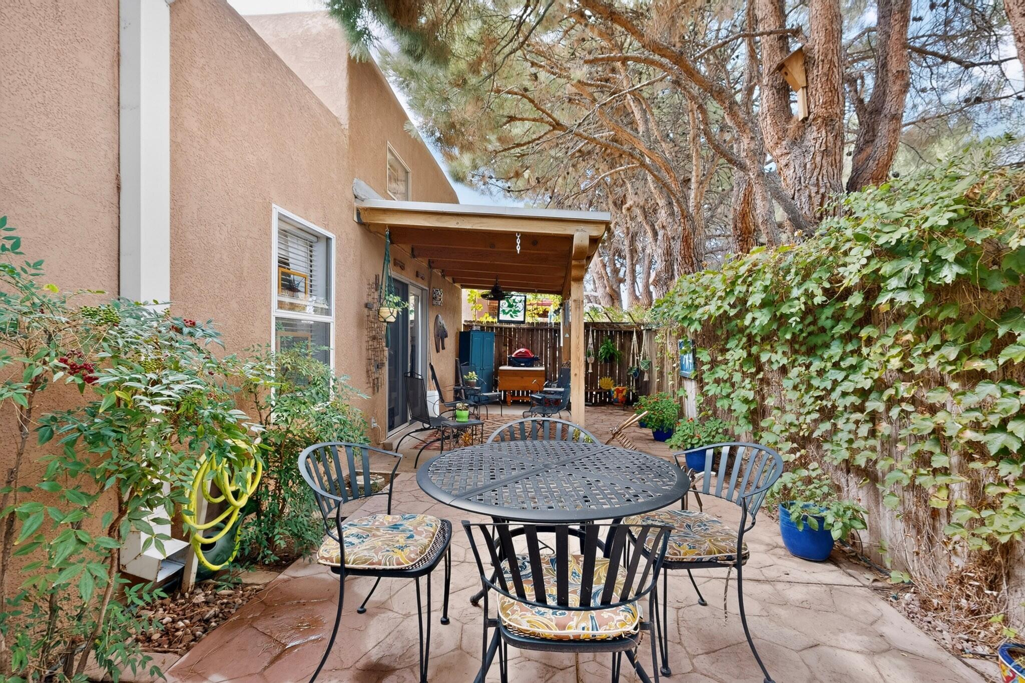 Photo 2 — 6603 Las Casitas Court NW