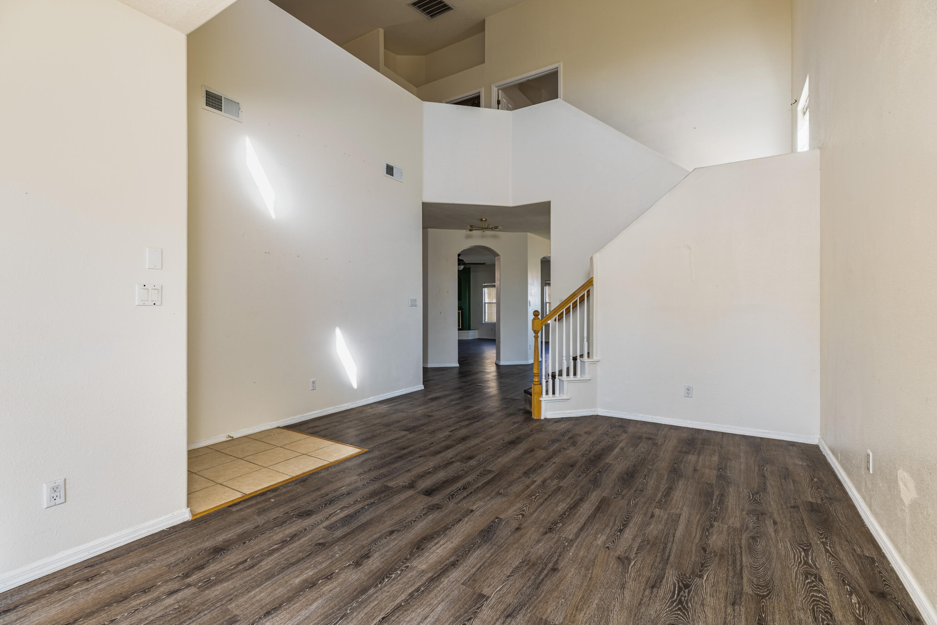 Photo 9 — 9635 Kilauea Avenue NW