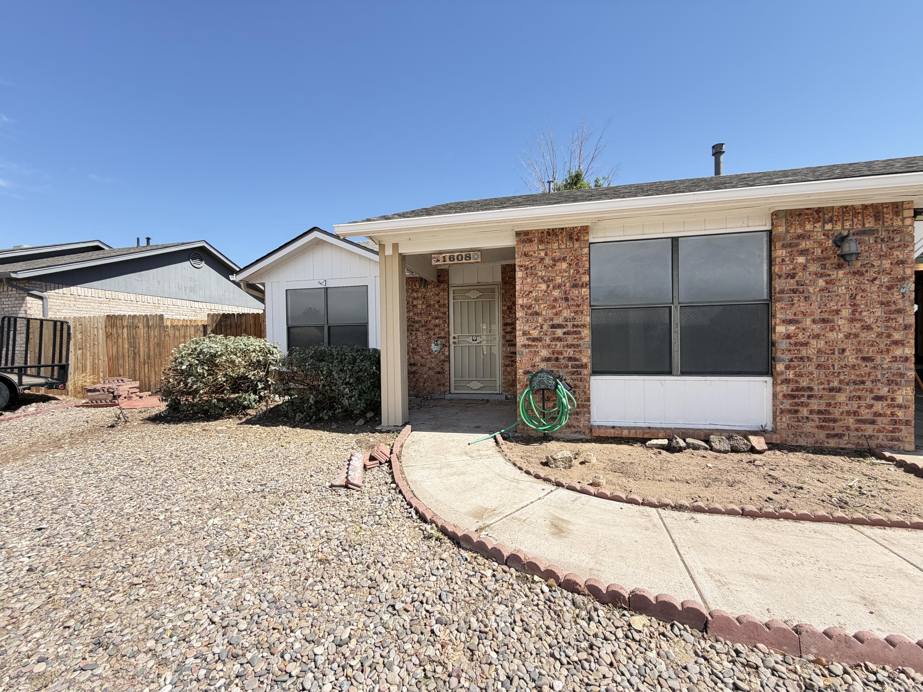 1608 Arnold Palmer Loop, Rio Communities, NM 87002