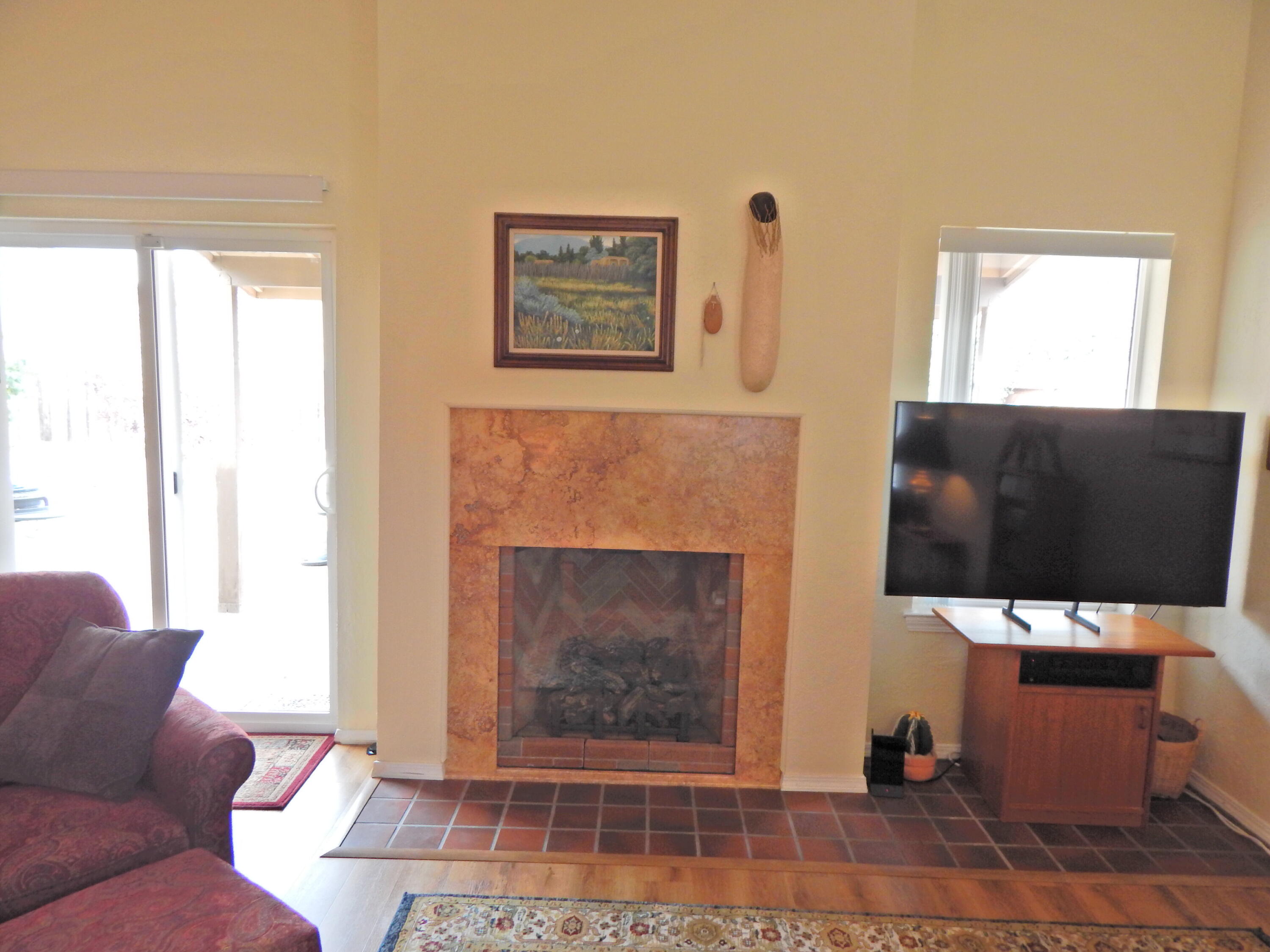 Photo 5 — 1605 Propps Street NE