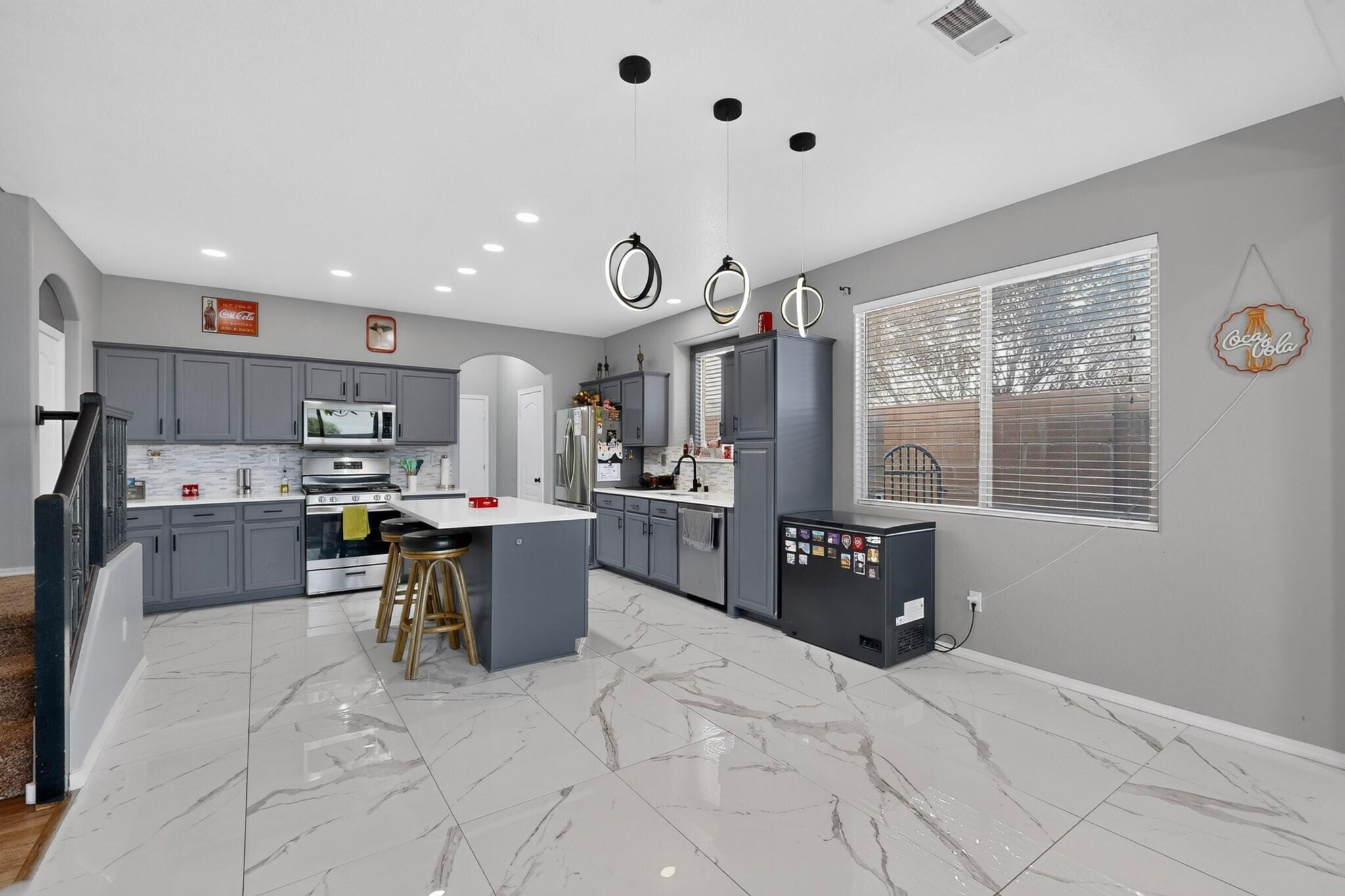Photo 13 — 6601 Brezza Dolce Avenue NW