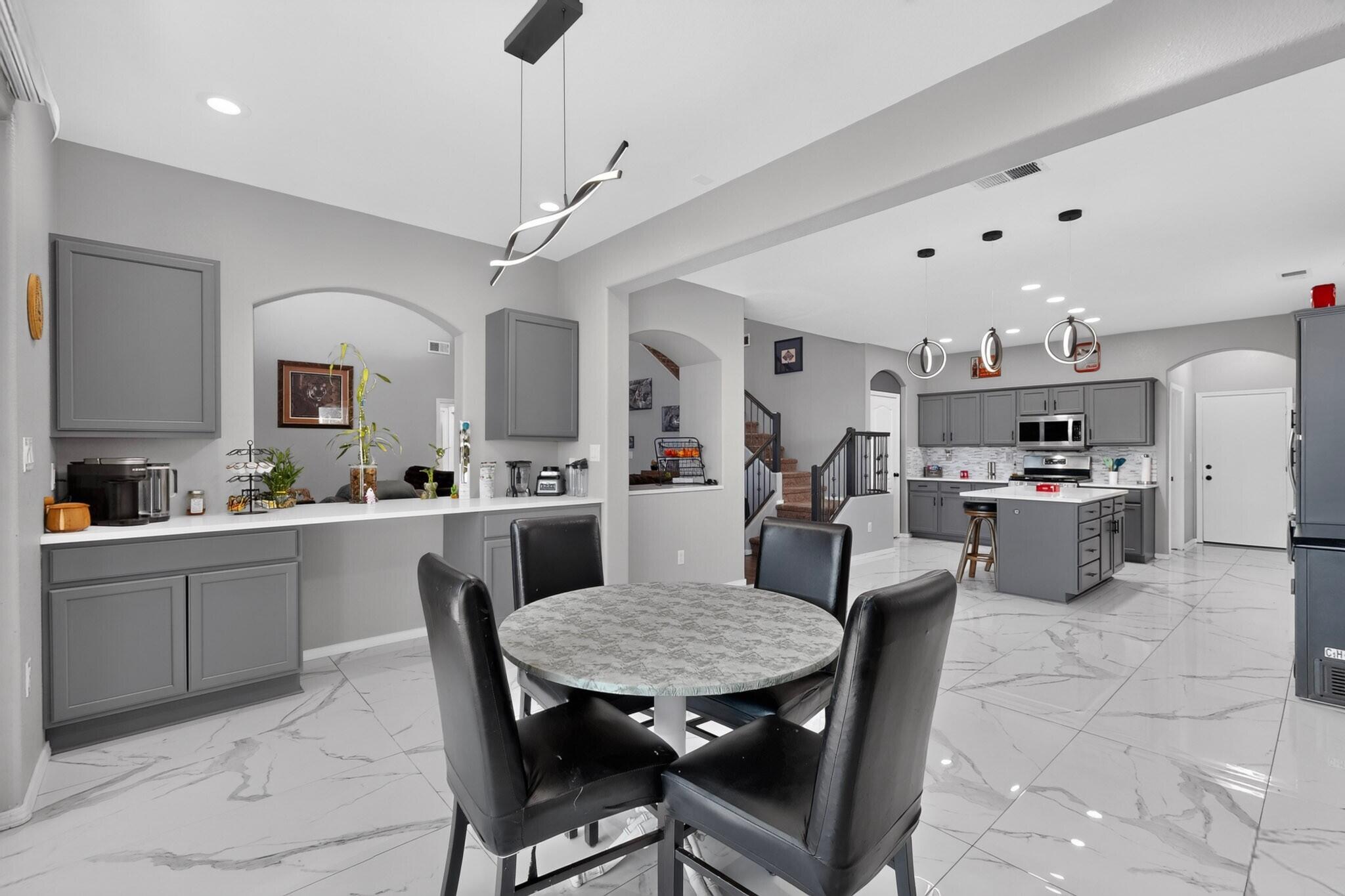 Photo 17 — 6601 Brezza Dolce Avenue NW