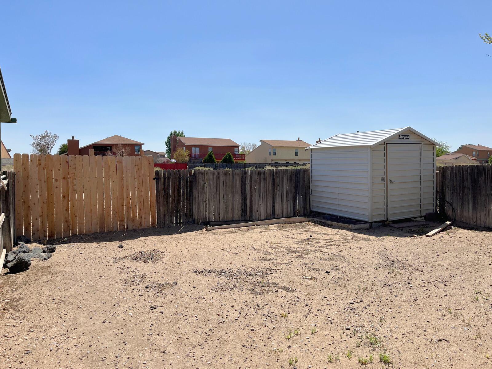 Photo 7 — 5216 Chuckwagon Trail NW