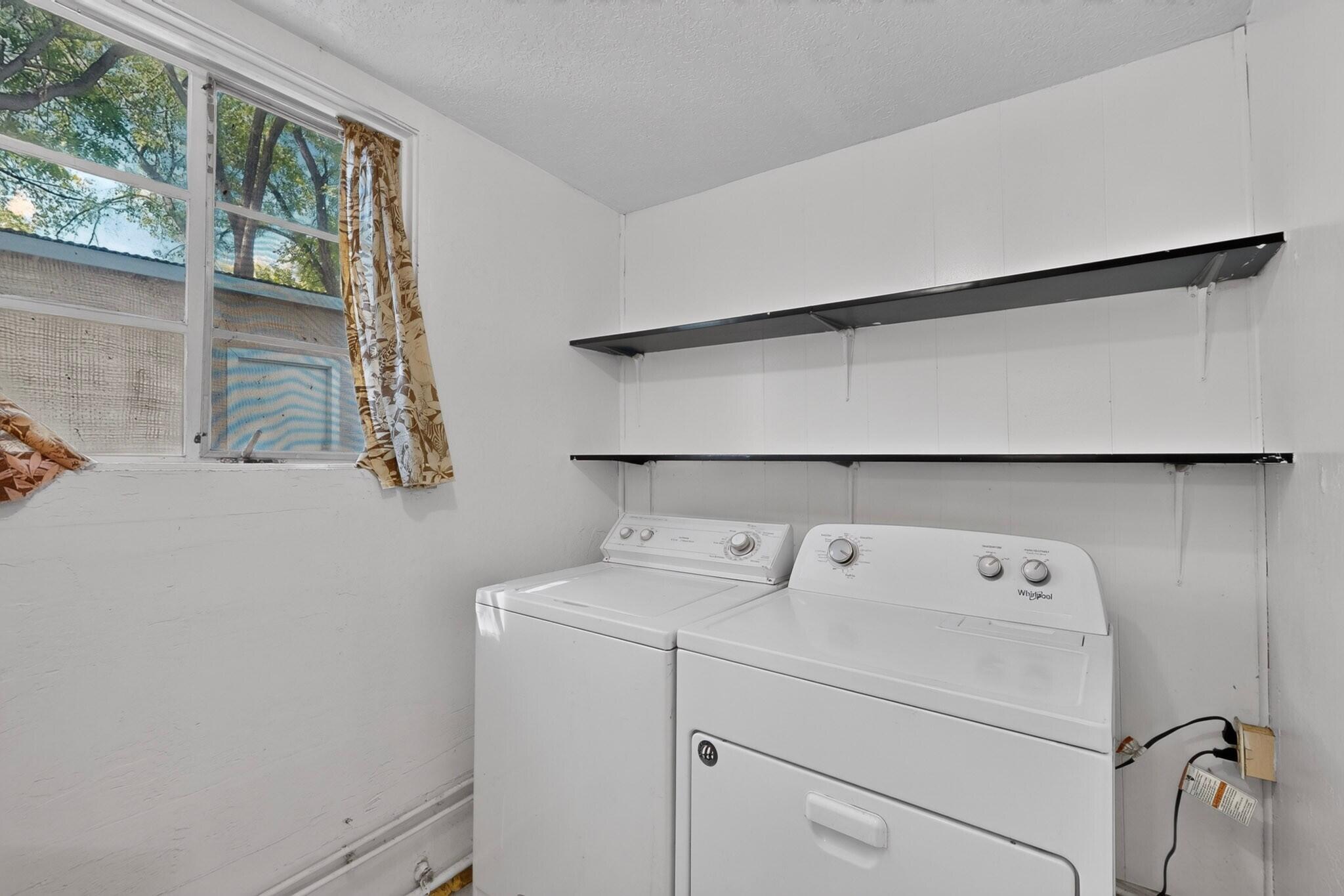 Photo 14 — 1860 Elena Circle SW