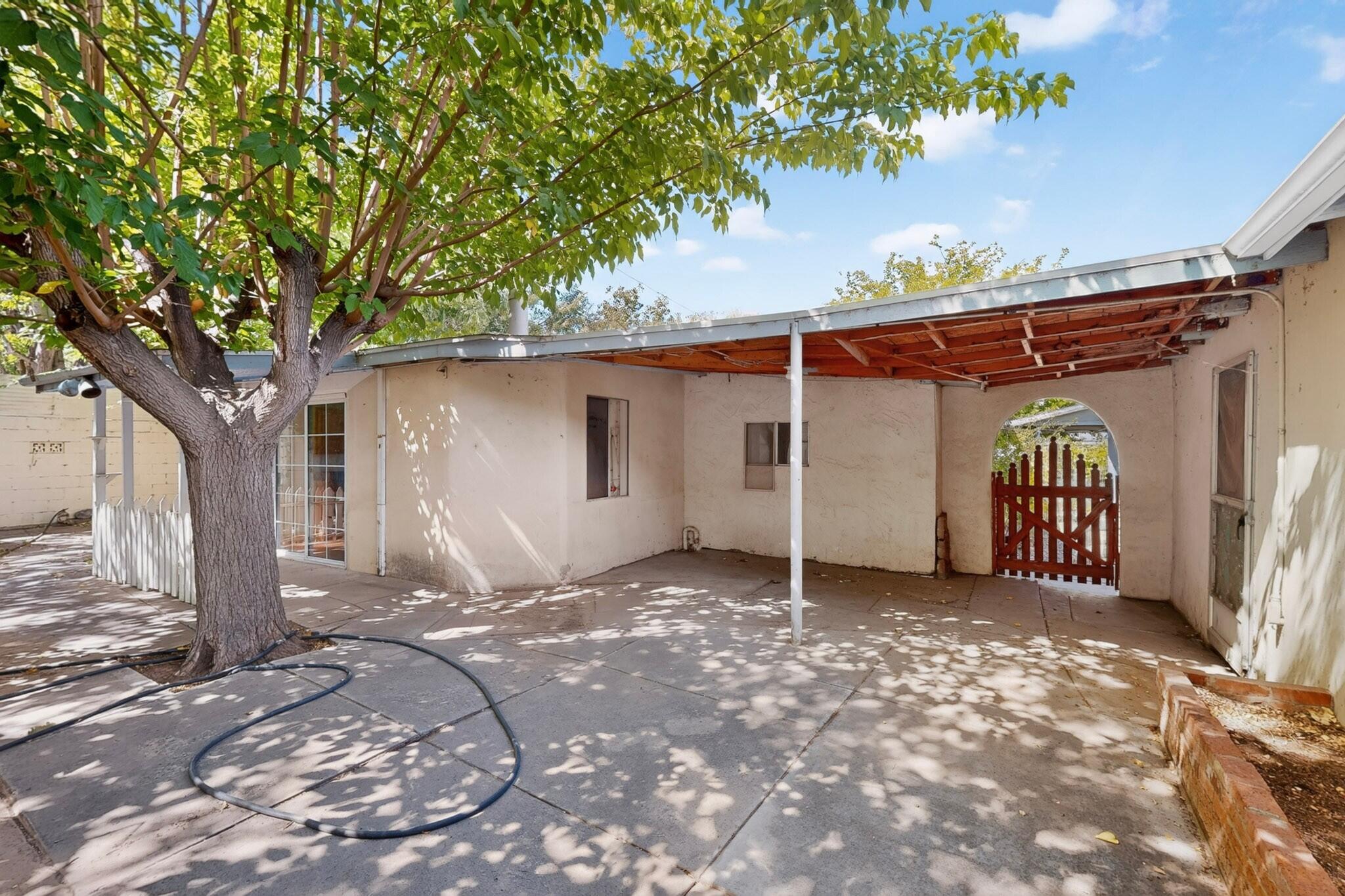 Photo 6 — 1860 Elena Circle SW