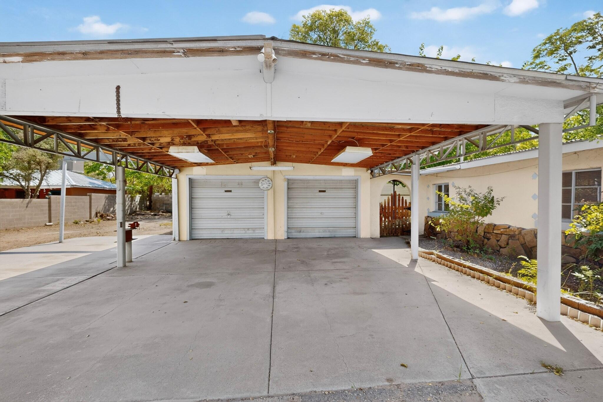 Photo 4 — 1860 Elena Circle SW