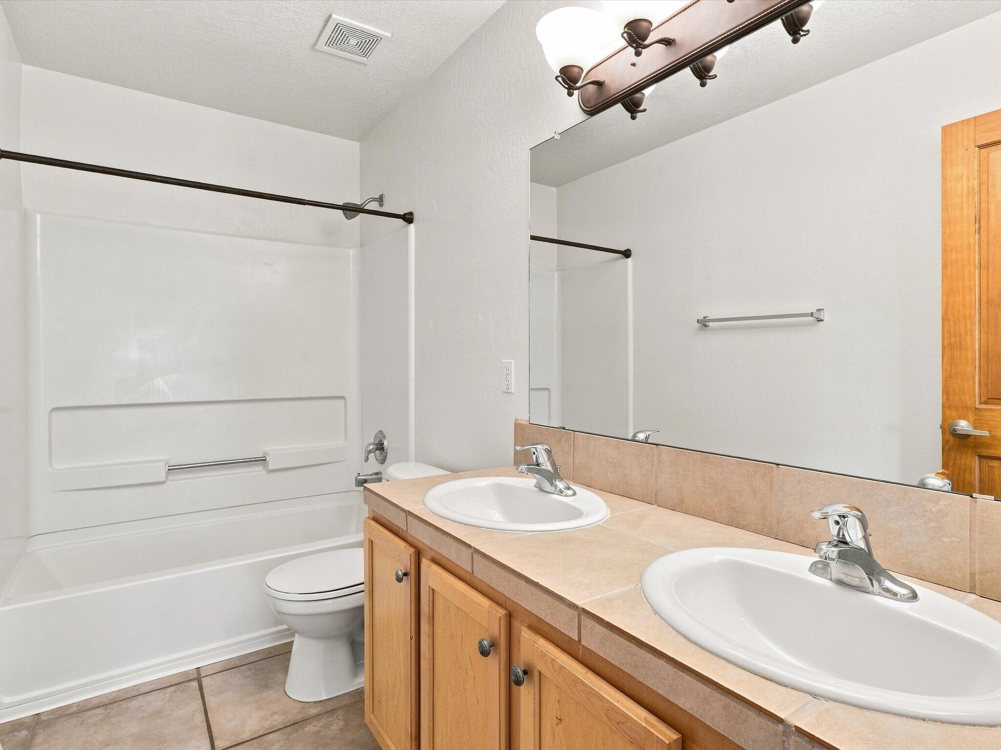 Photo 13 — 4708 Contenta Ridge