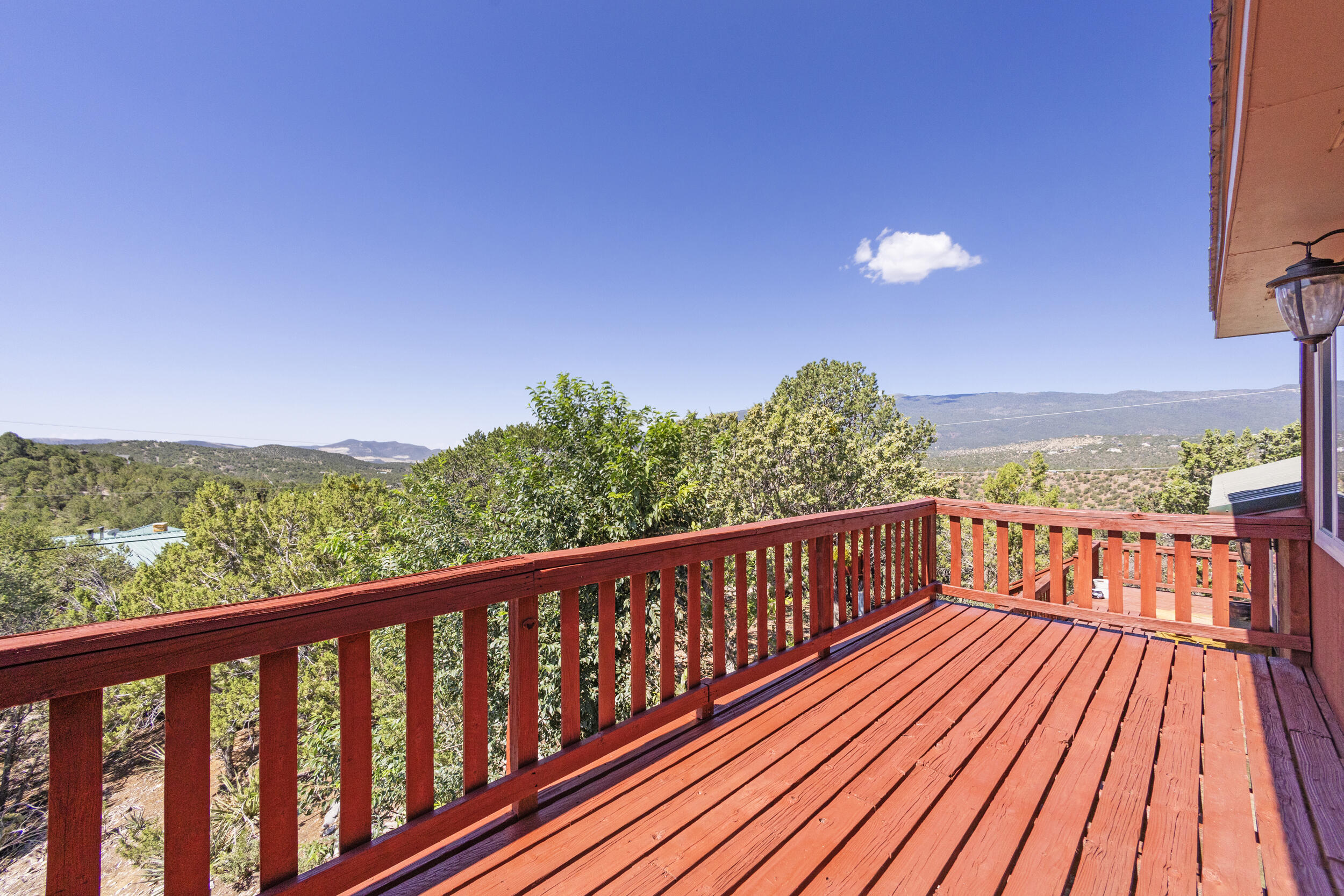 Photo 14 — 17 Tejon Drive