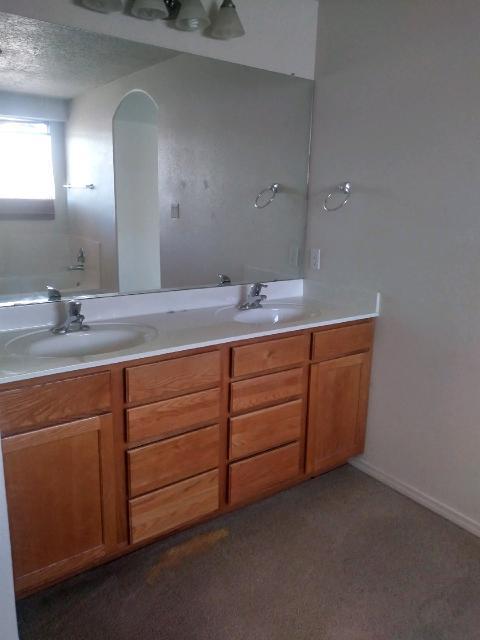 Photo 4 — 3513 Shiloh Road NE