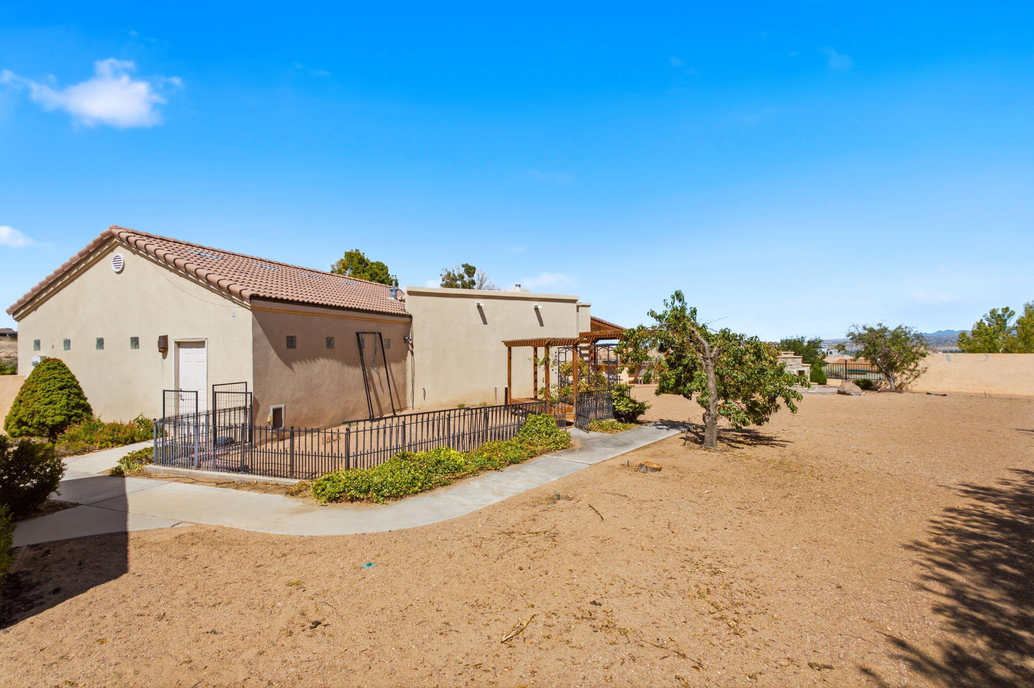 Photo 19 — 6900 Vatapa Road NE