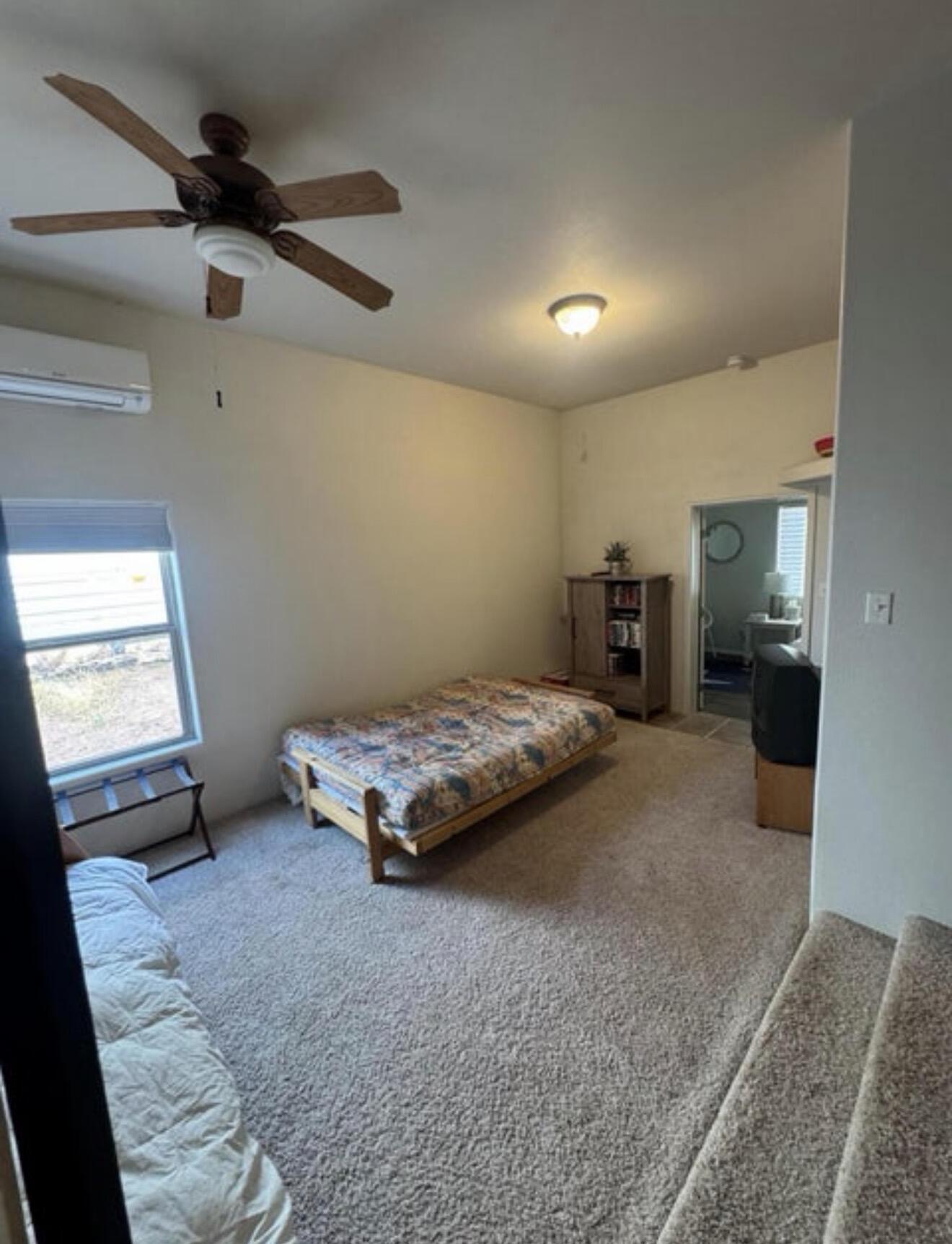 Photo 12 — 305 Boat Dock Drive