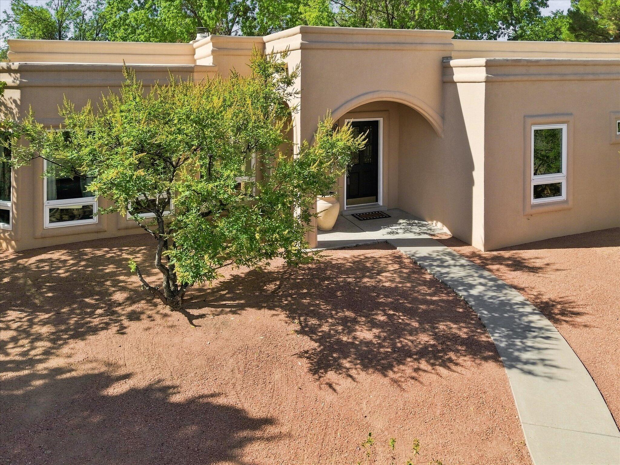 Photo 8 — 7516 Parkwood Drive NW
