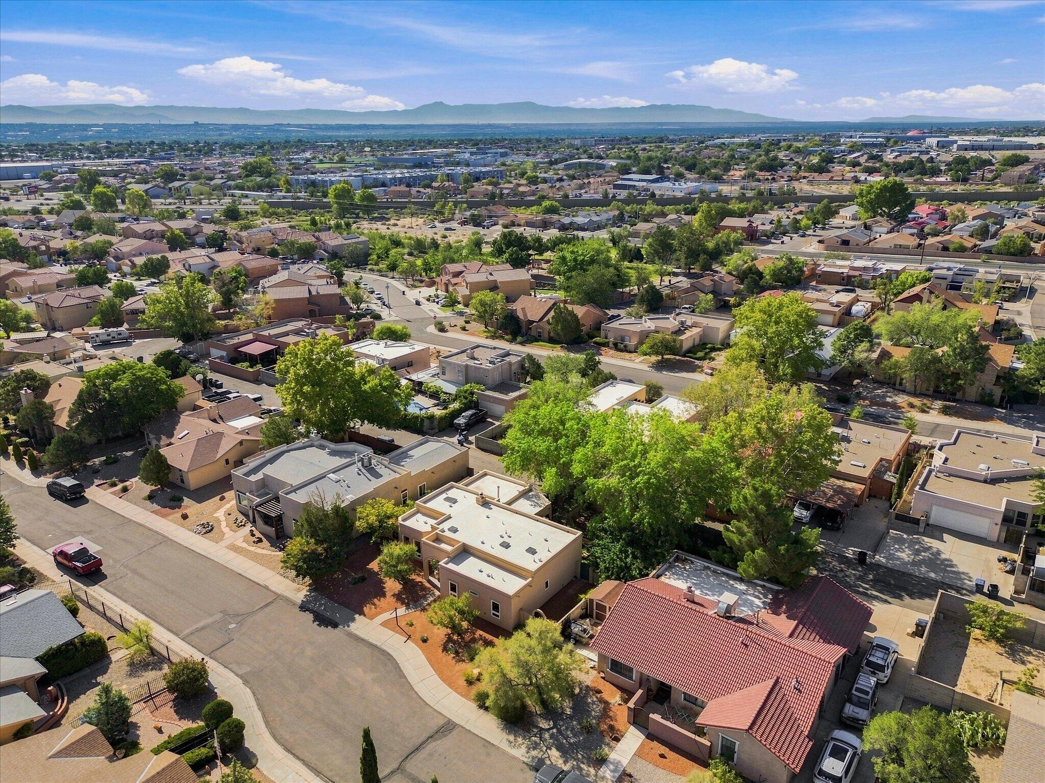 Photo 15 — 7516 Parkwood Drive NW