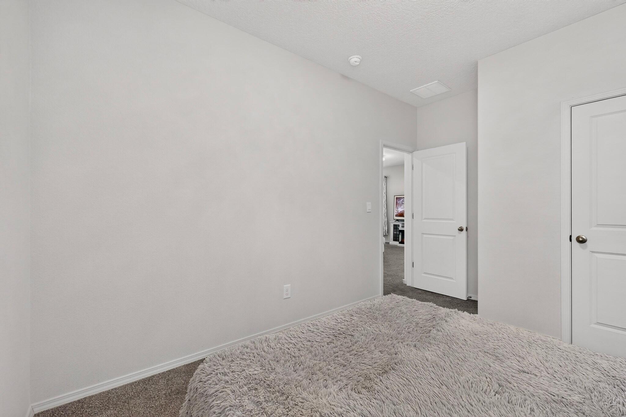 Photo 14 — 9367 Sidreaux Loop NW