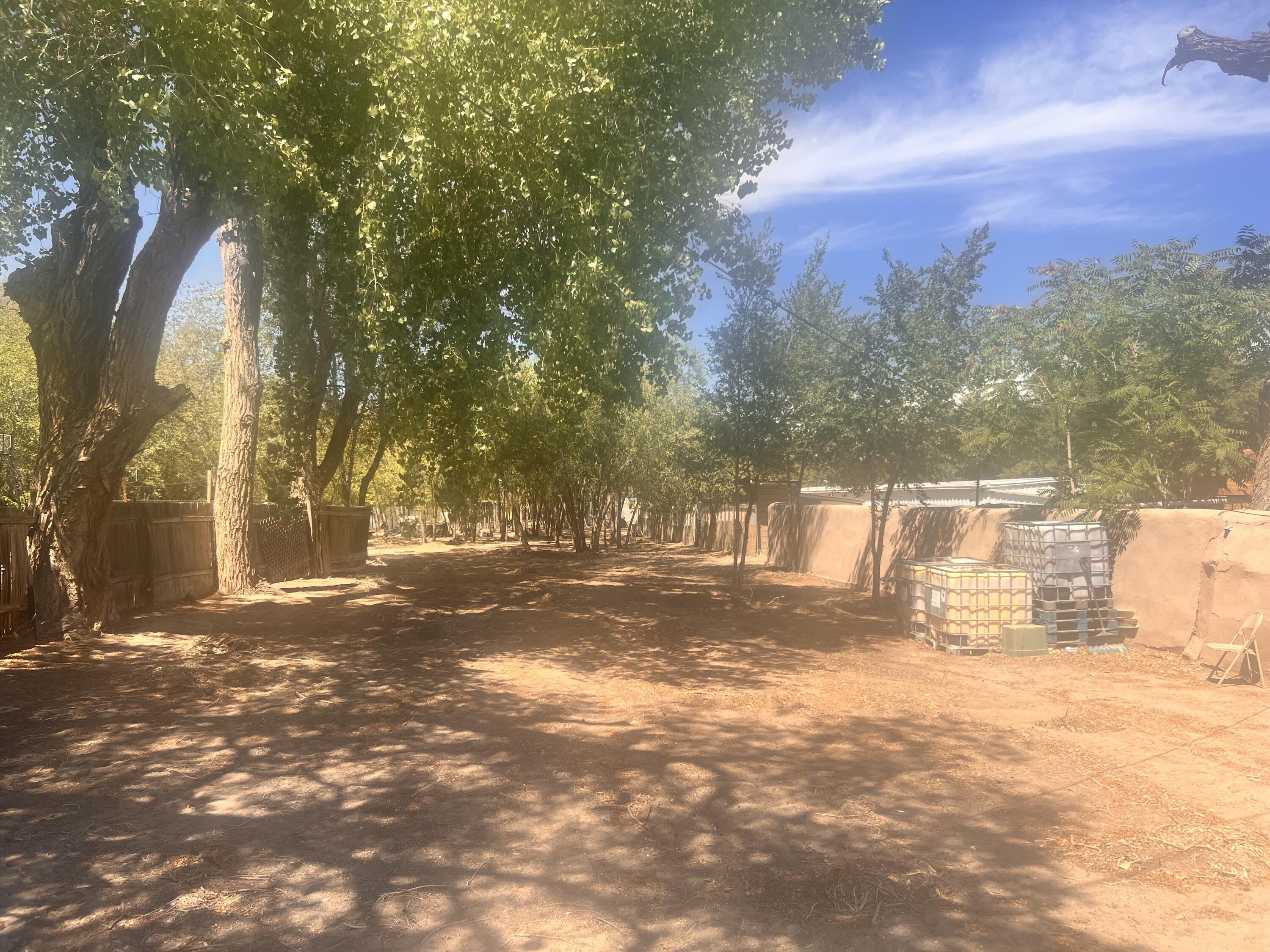 Photo 4 — 2515 Blake Road SW