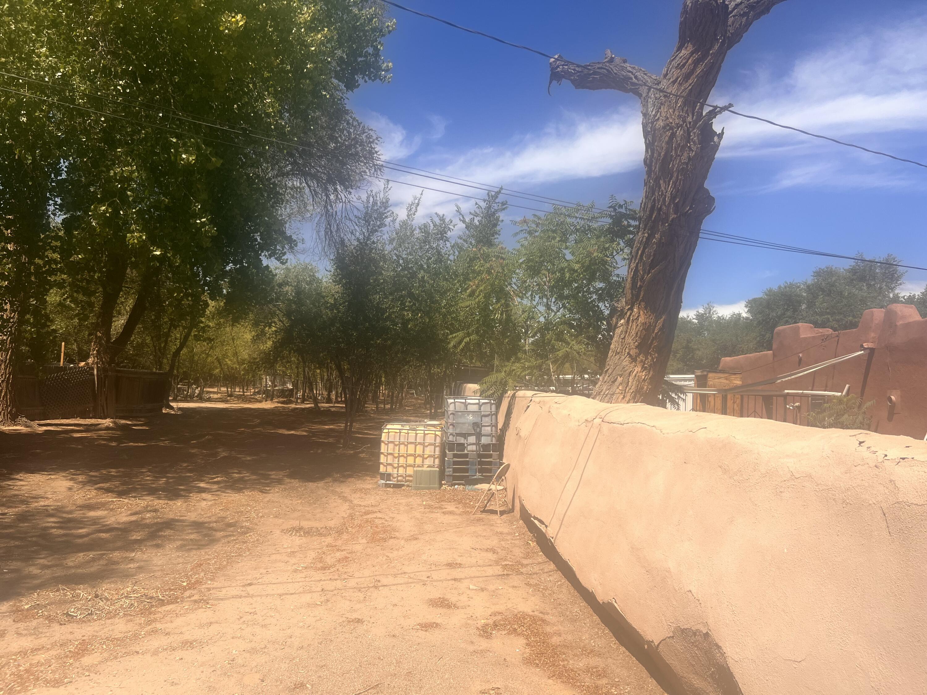 Photo 3 — 2515 Blake Road SW