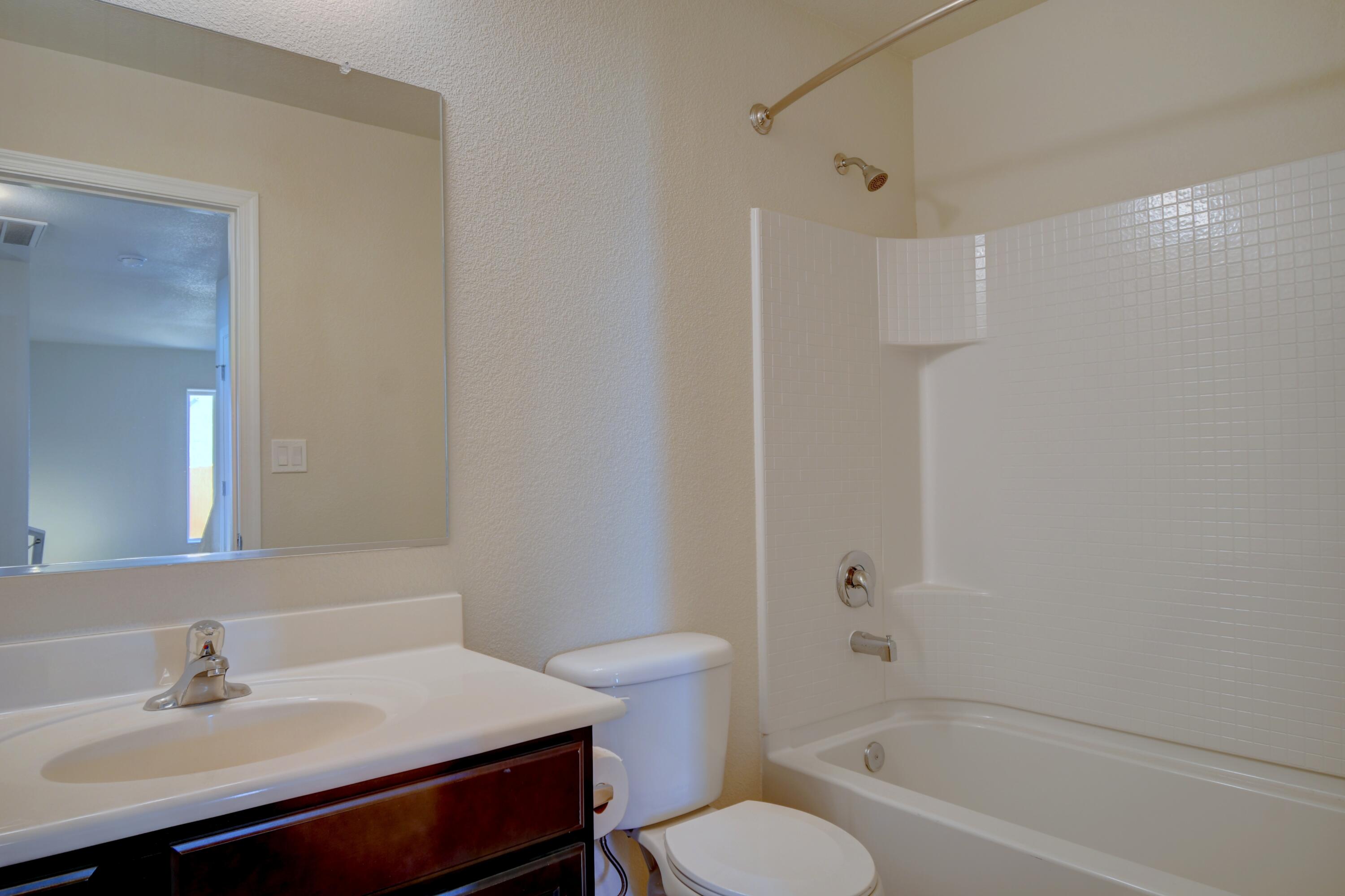 Photo 18 — 11828 Cicada Road SE