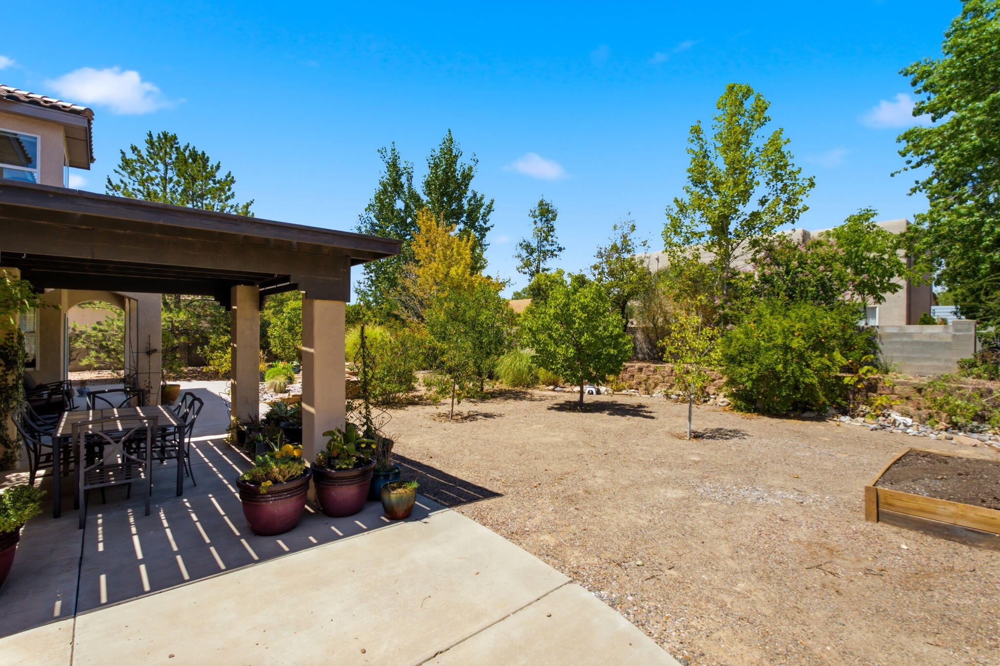 Photo 3 — 3877 Bay Hill Loop SE