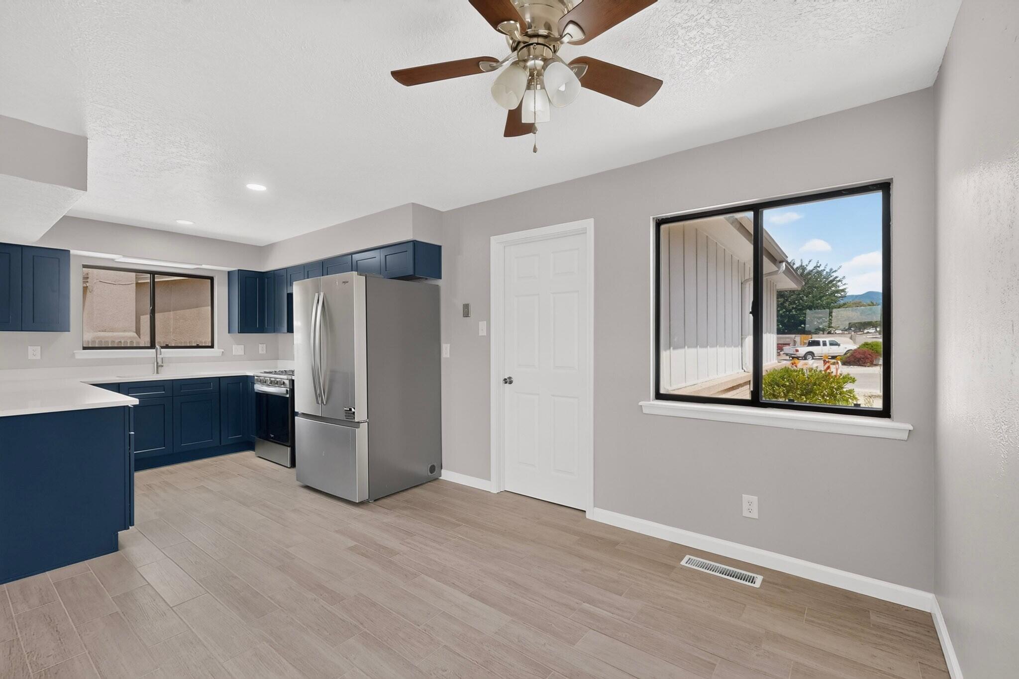 Photo 17 — 7101 Cindy Drive NE
