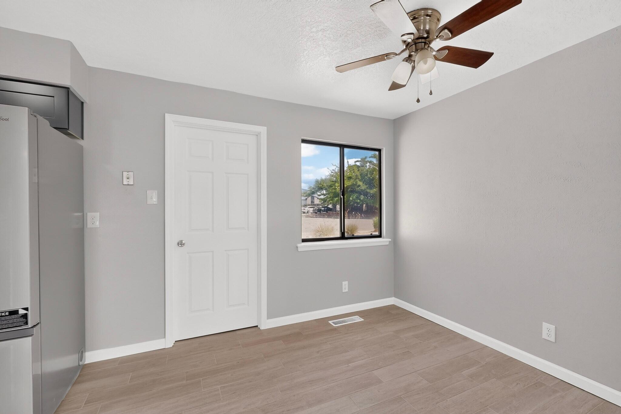 Photo 18 — 7101 Cindy Drive NE