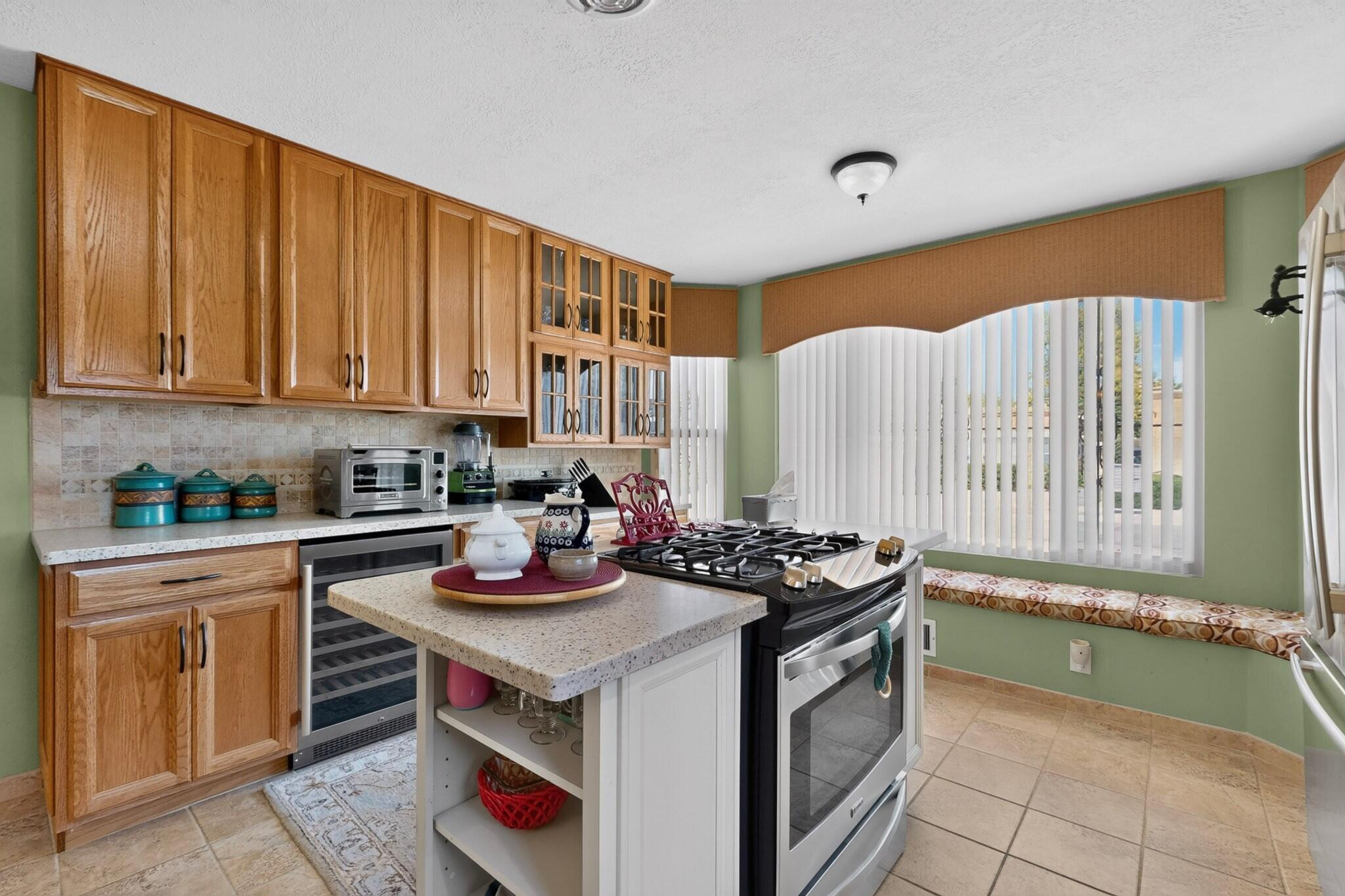 Photo 12 — 6740 Kelly Ann Road NE