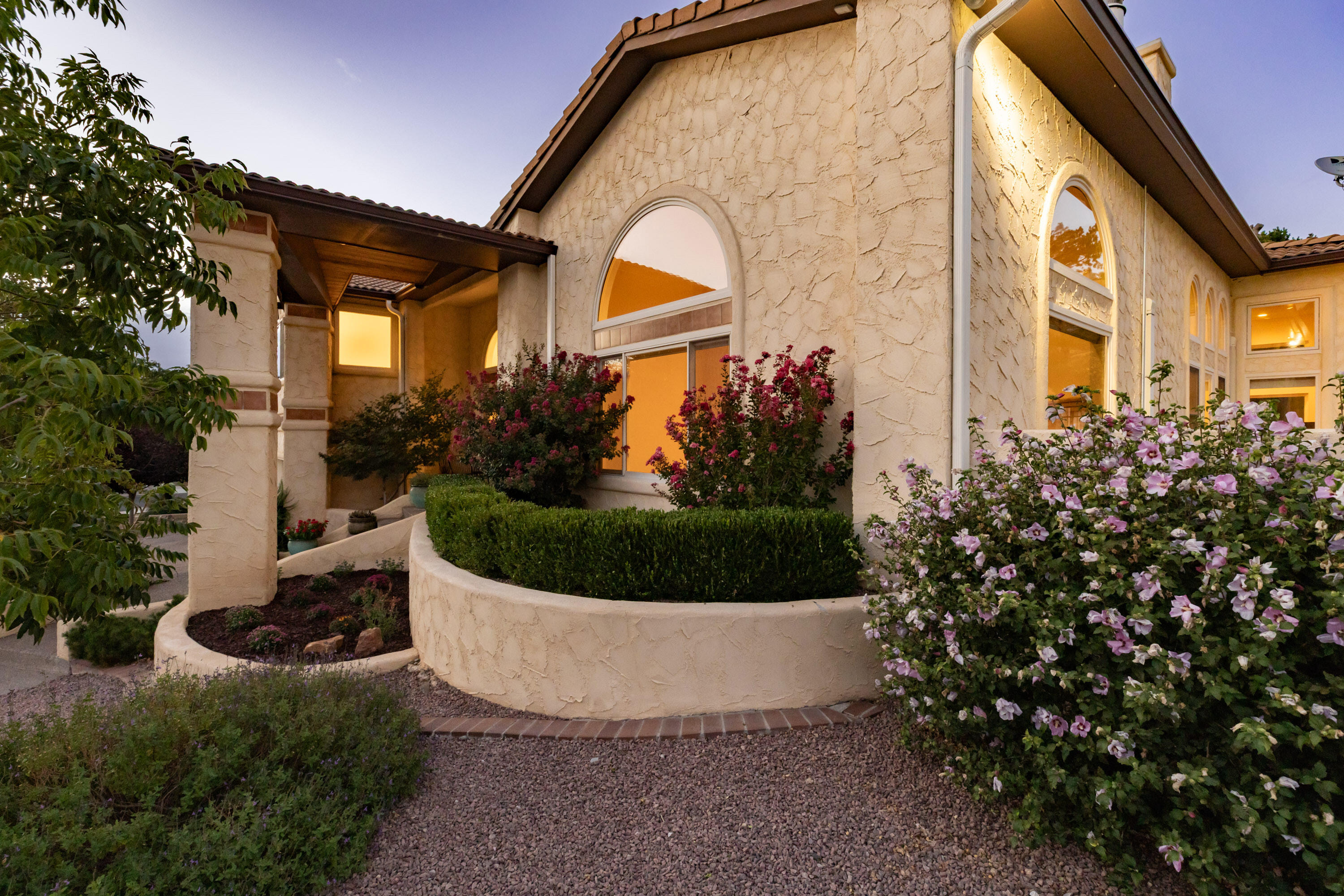 Photo 12 — 14021 Wind Mountain Road NE