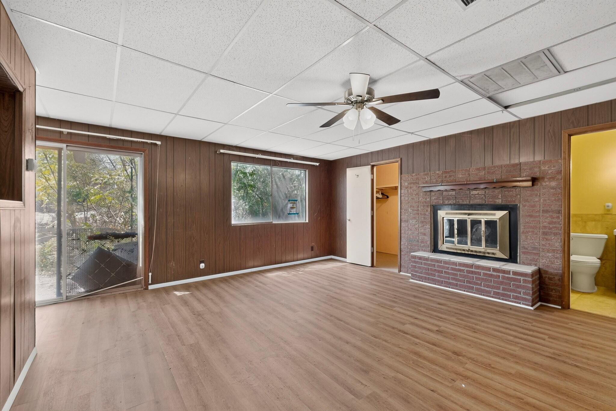 Photo 18 — 330 Cutler Avenue NE