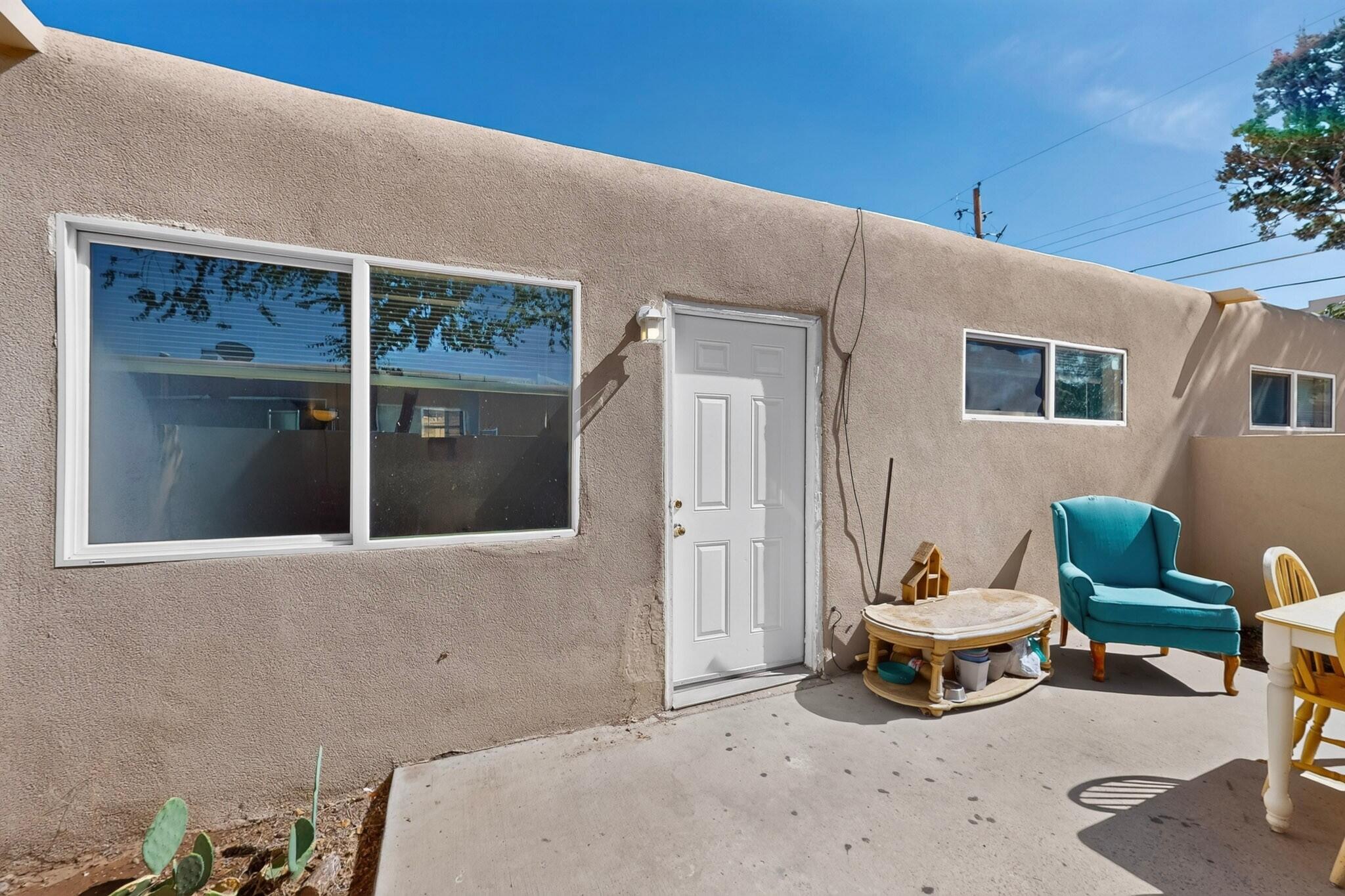 Photo 6 — 510 Mesilla Street SE 1-4