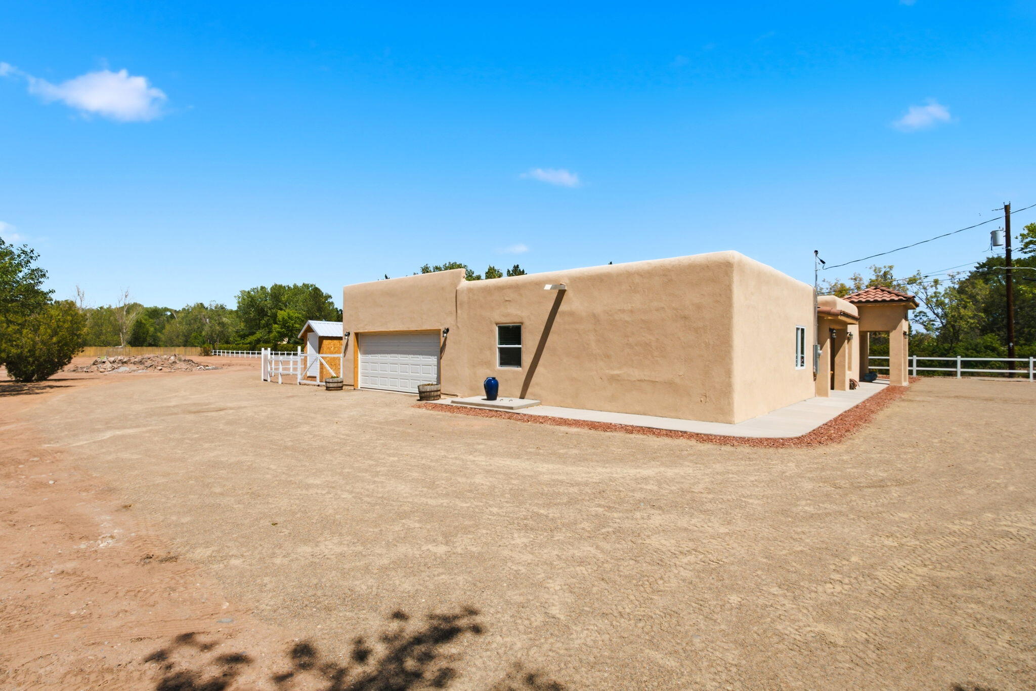 Photo 10 — 9017 Guadalupe Trail NW