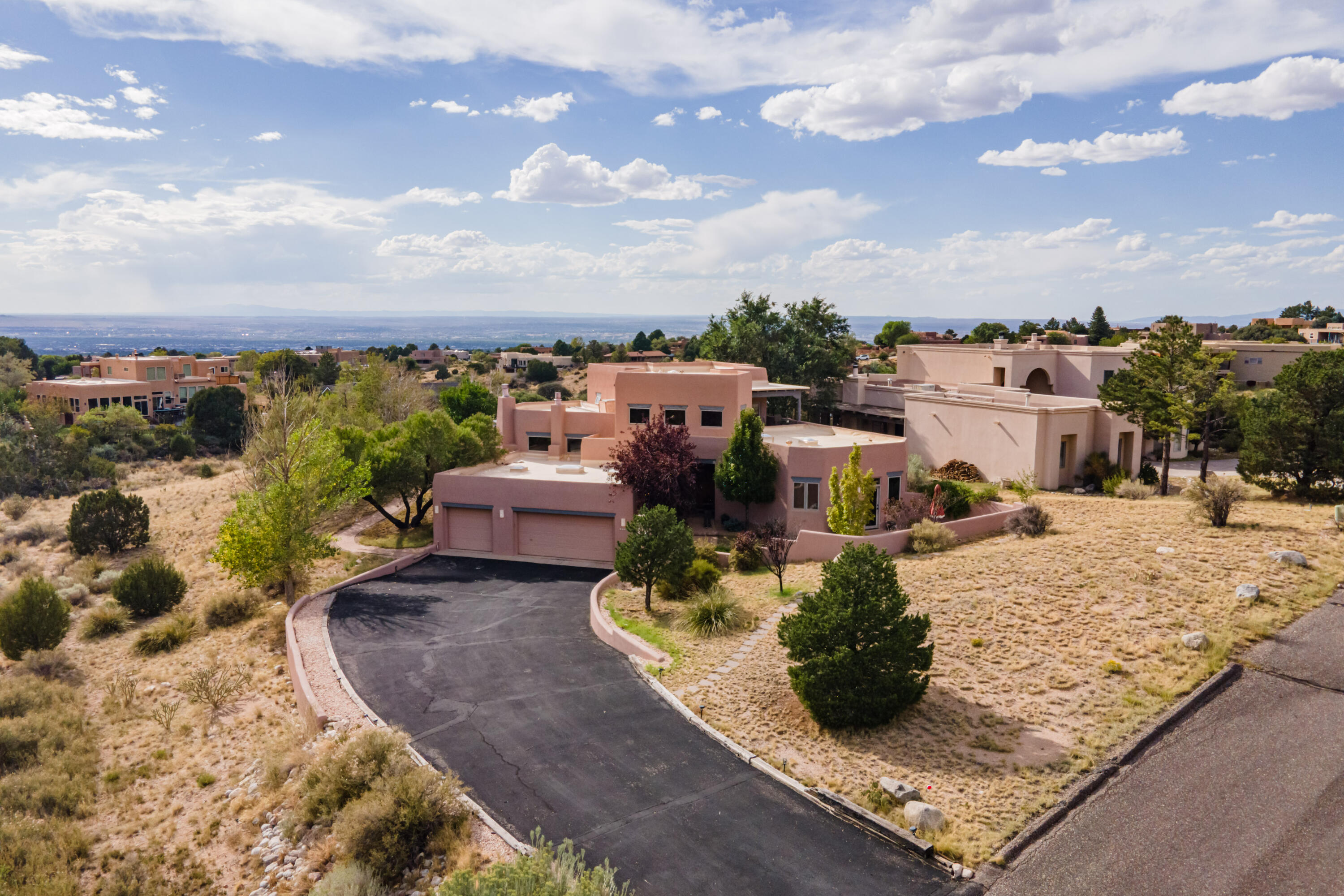 Photo 8 — 1524 Eagle Ridge Road NE