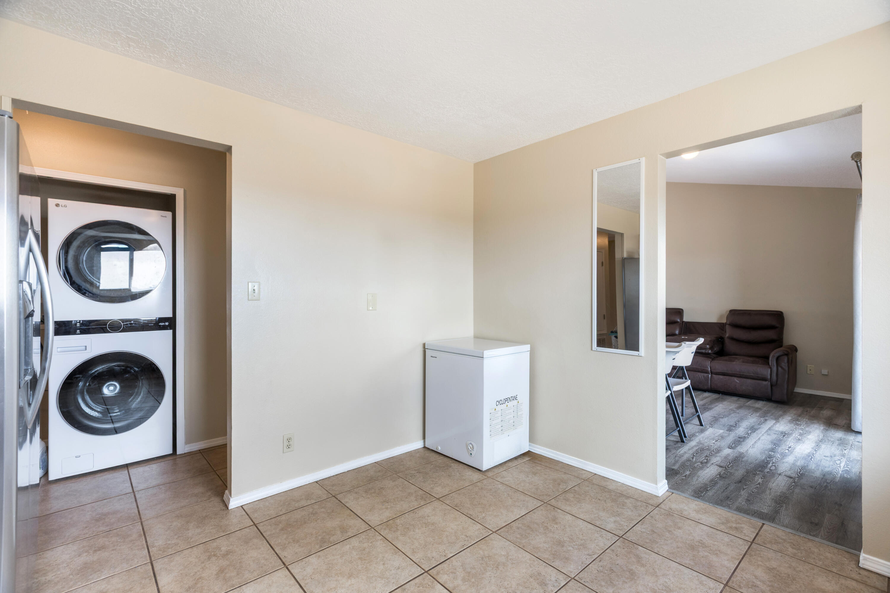 Photo 7 — 4544 Rockaway Loop NE