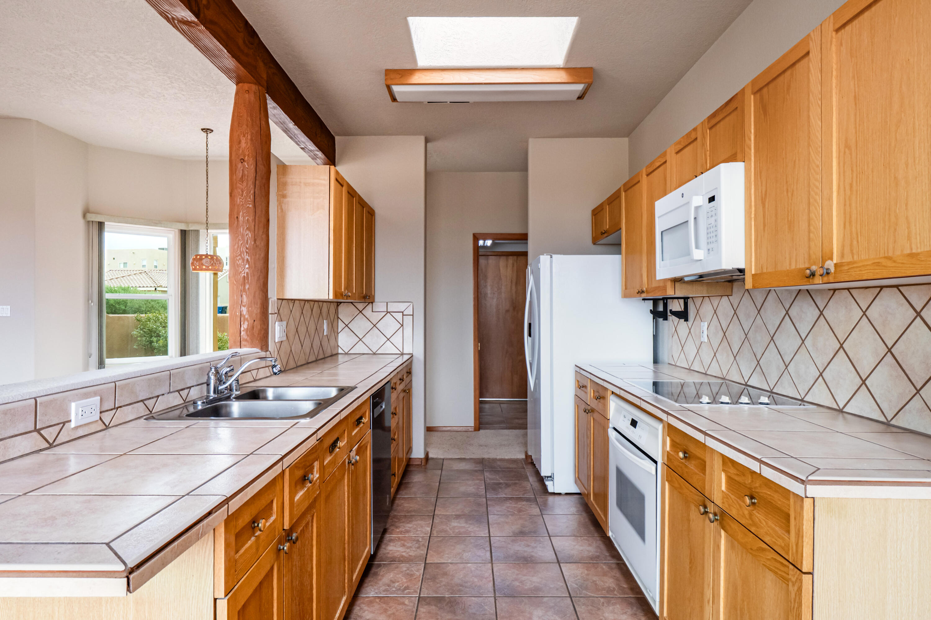 Photo 13 — 4211 Bryan Avenue NW