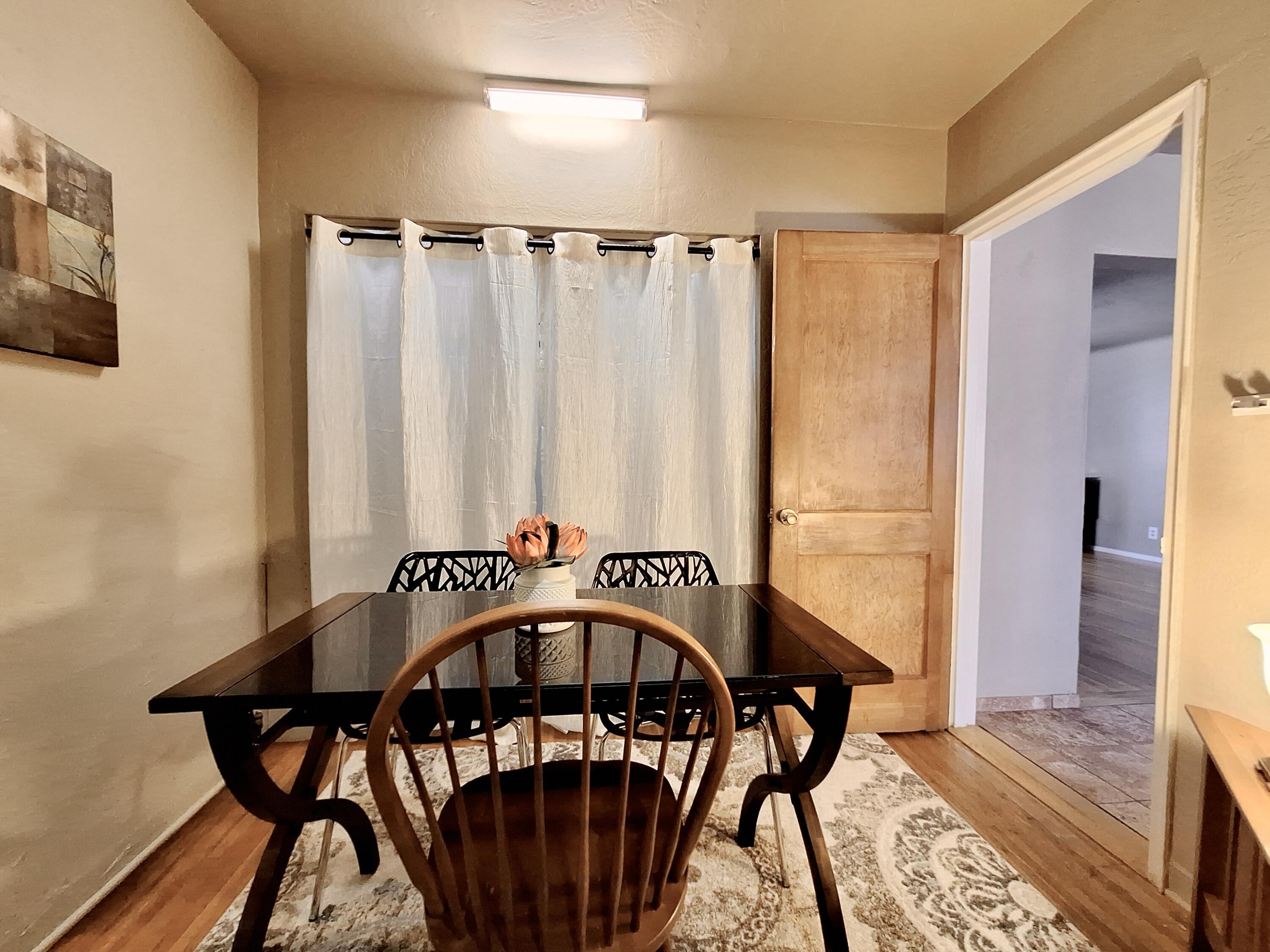 Photo 20 — 2829 Sierra Drive NE