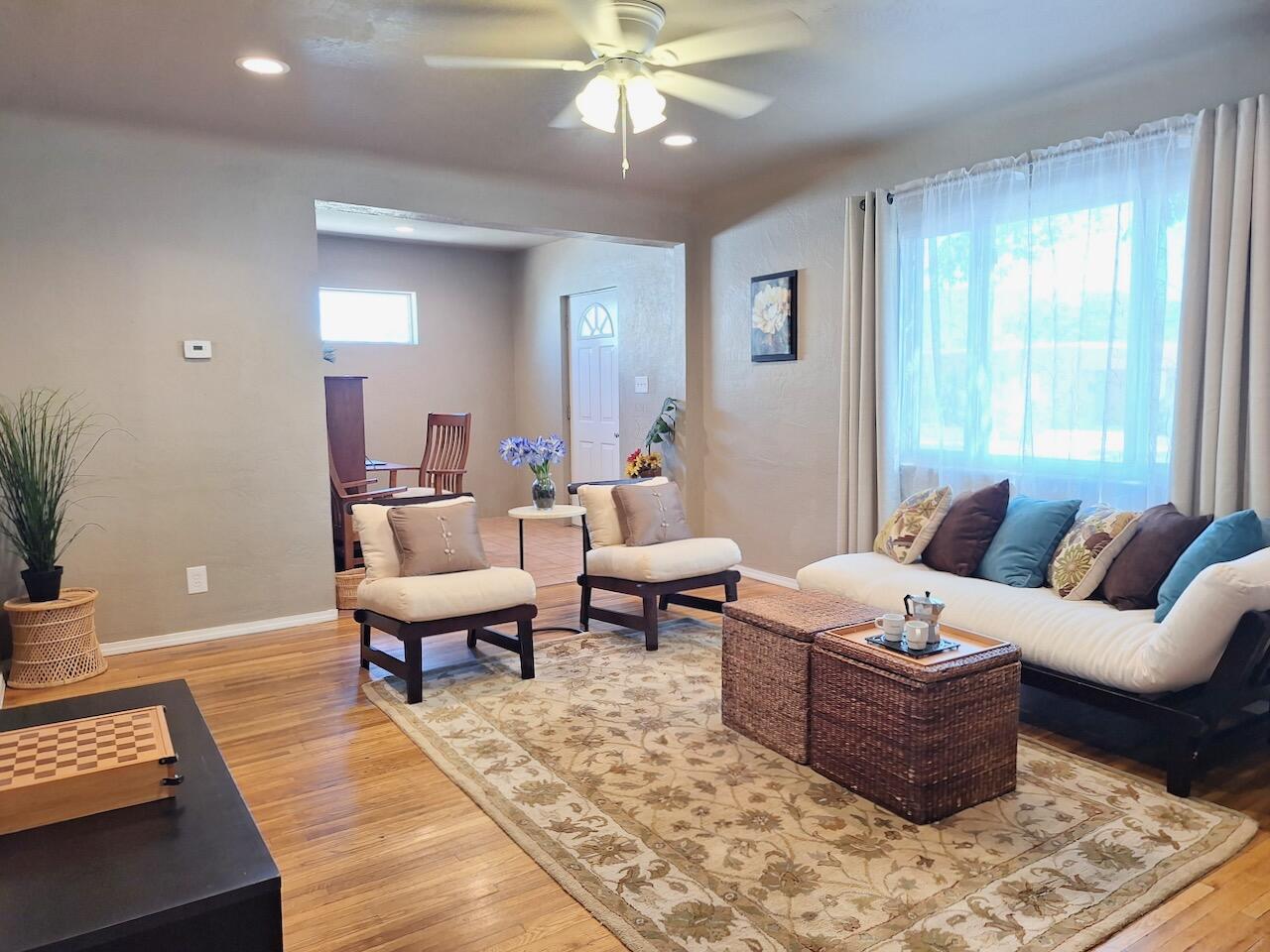 Photo 9 — 2829 Sierra Drive NE