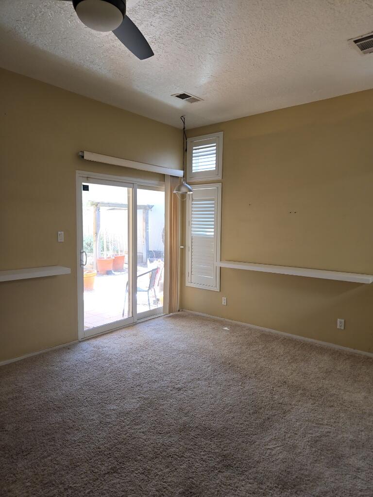 Photo 8 — 1324 Lil Avenue NE