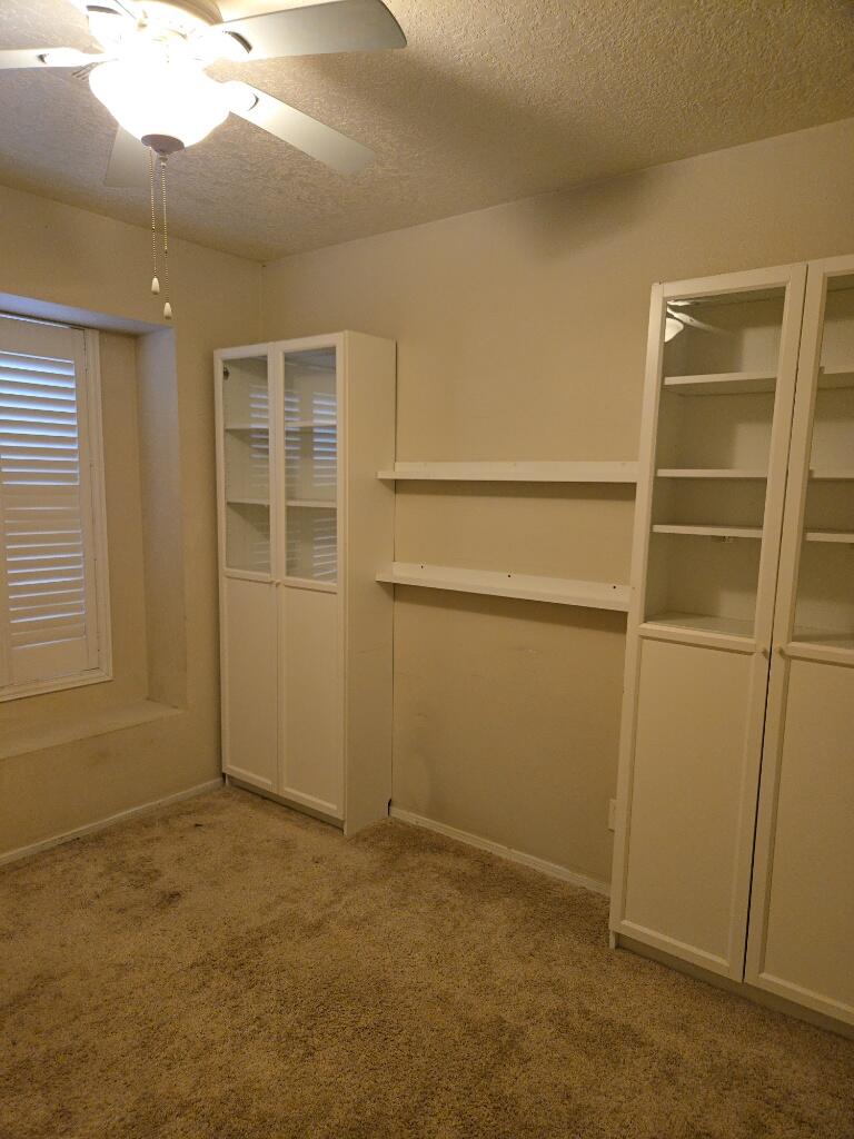 Photo 7 — 1324 Lil Avenue NE