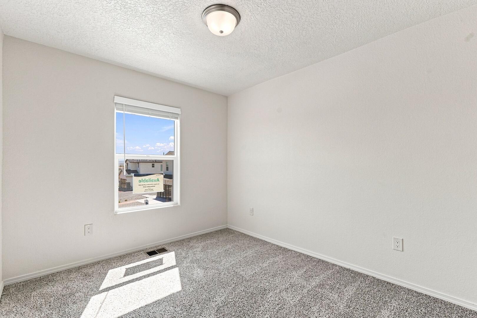 Photo 10 — 1277 Sage Road SW