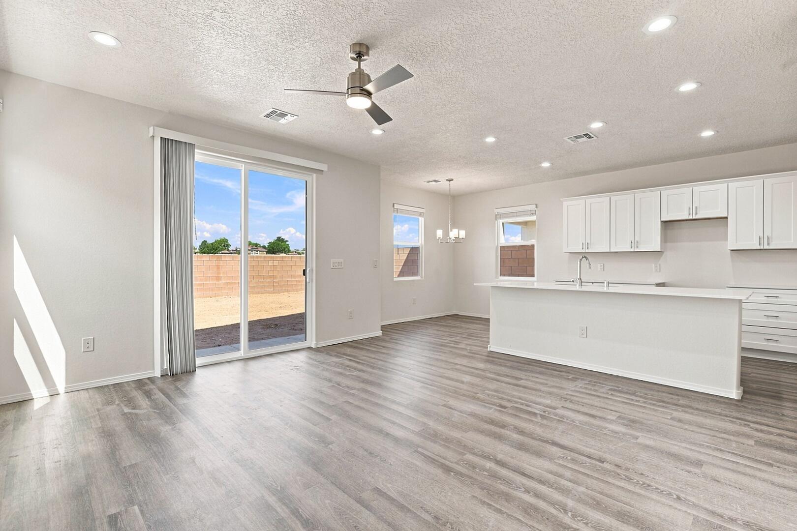 Photo 6 — 1277 Sage Road SW