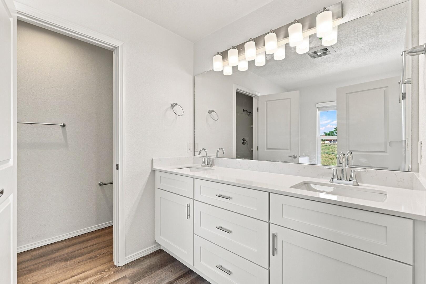 Photo 13 — 1277 Sage Road SW