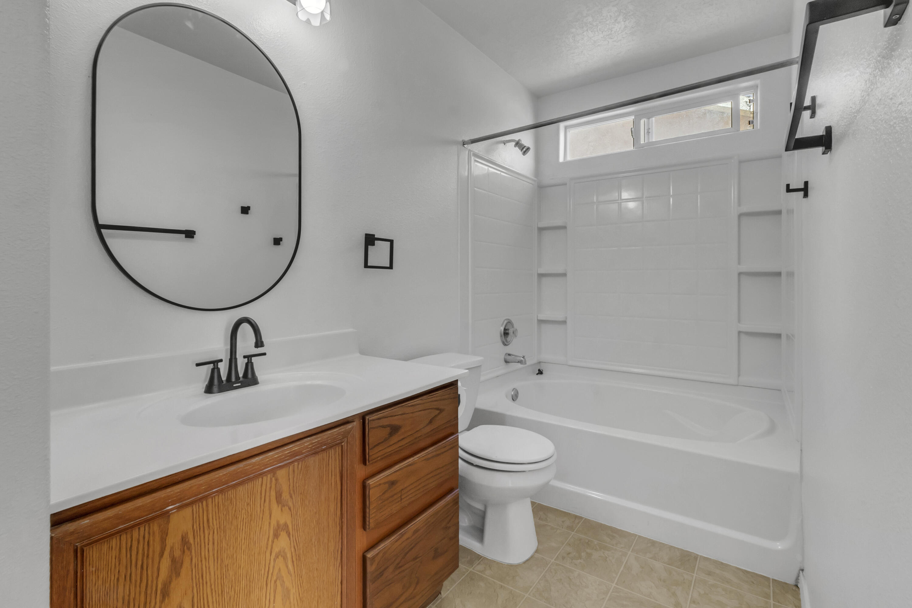 Photo 18 — 2764 Jesse James Drive SW