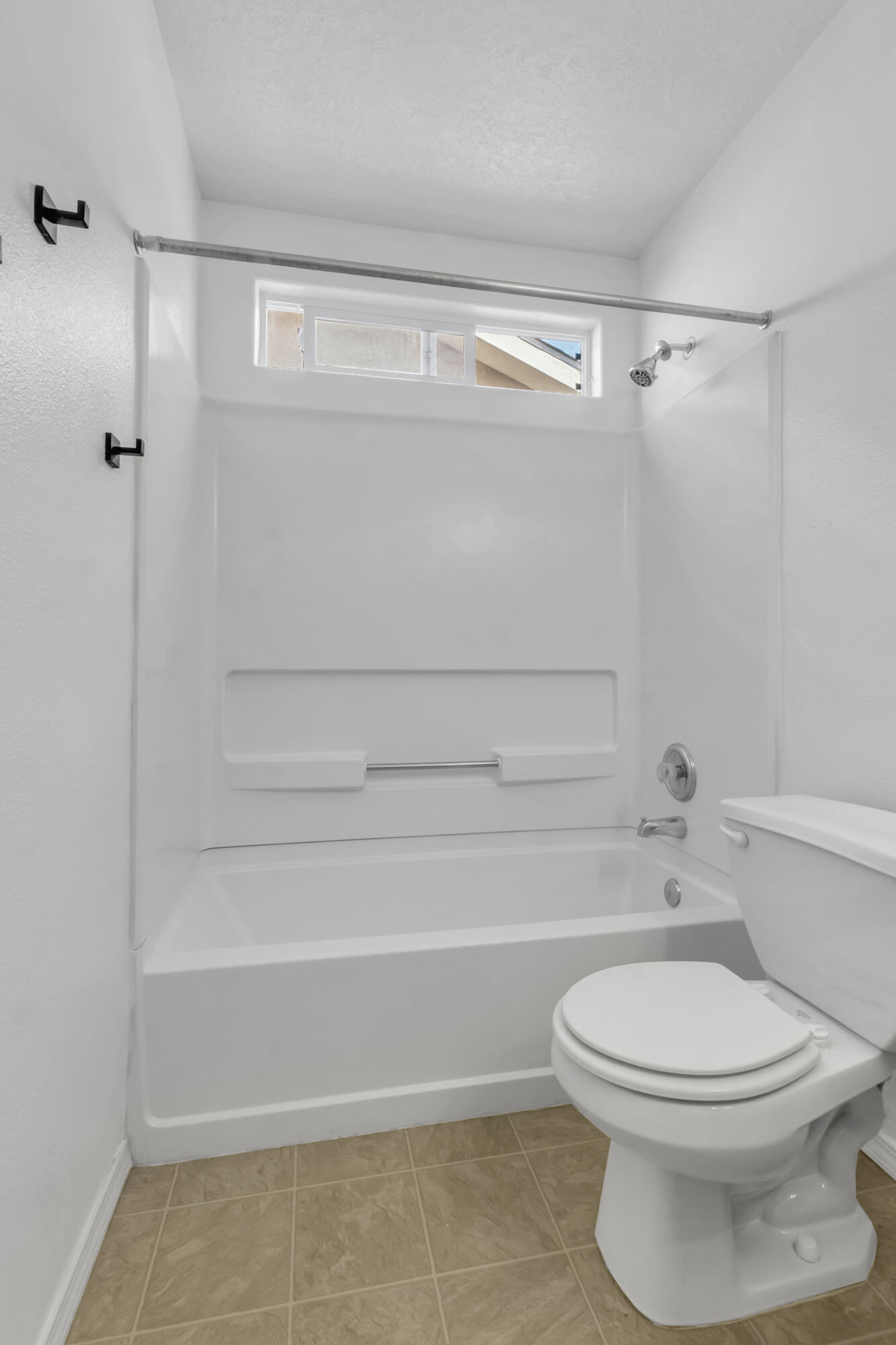 Photo 13 — 2764 Jesse James Drive SW