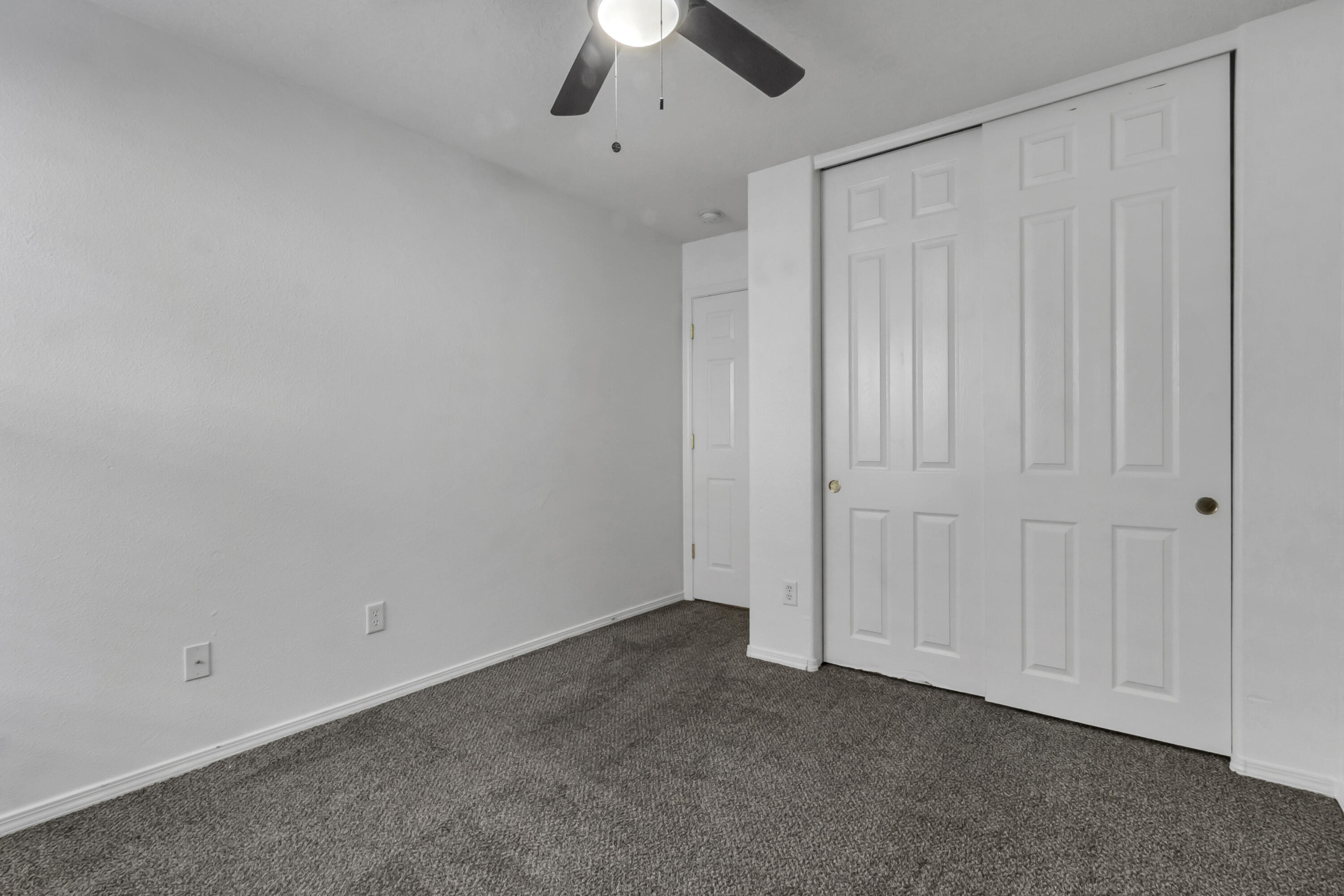 Photo 10 — 2764 Jesse James Drive SW