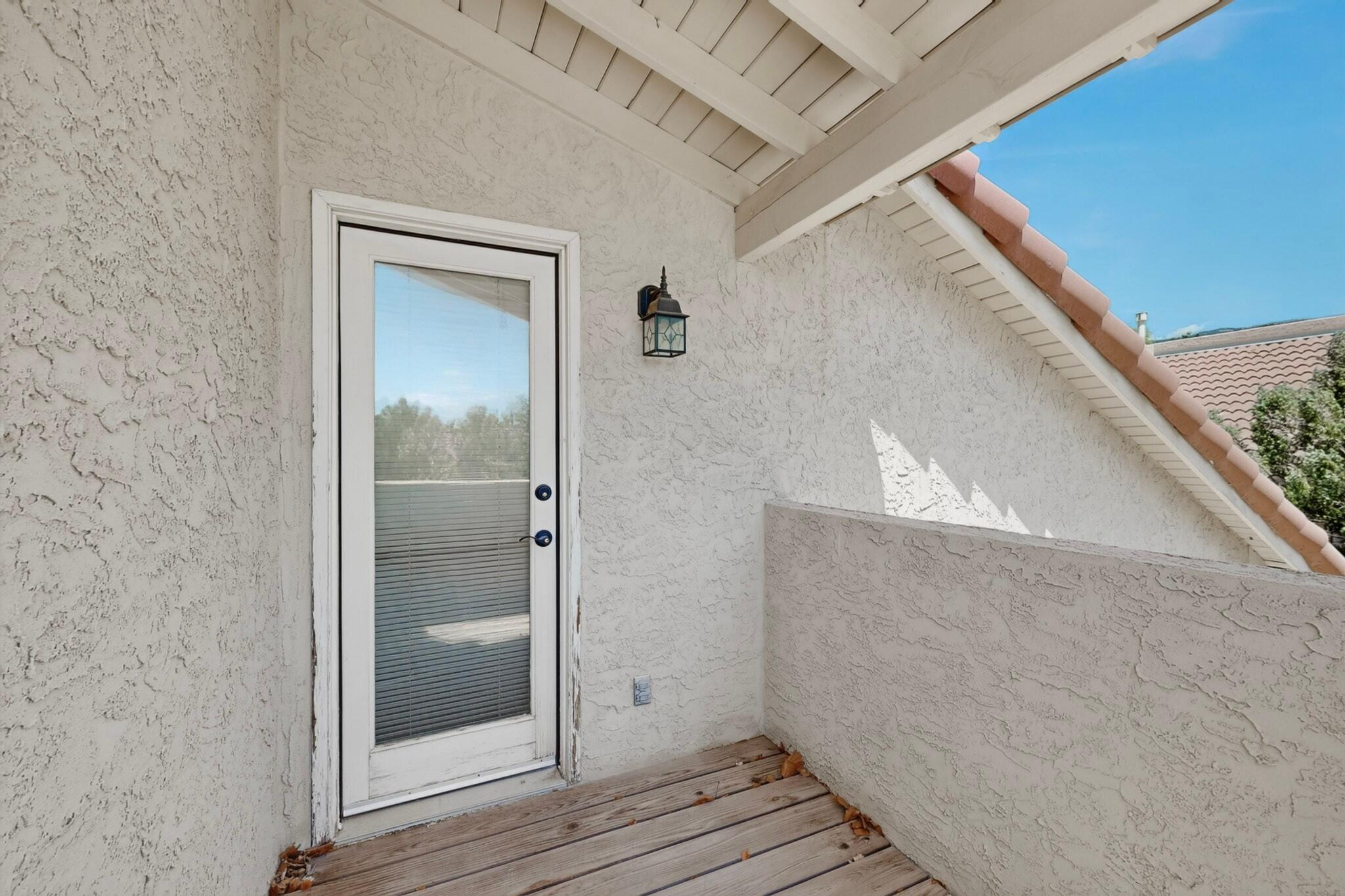 Photo 13 — 10701 Malaguena Lane NE