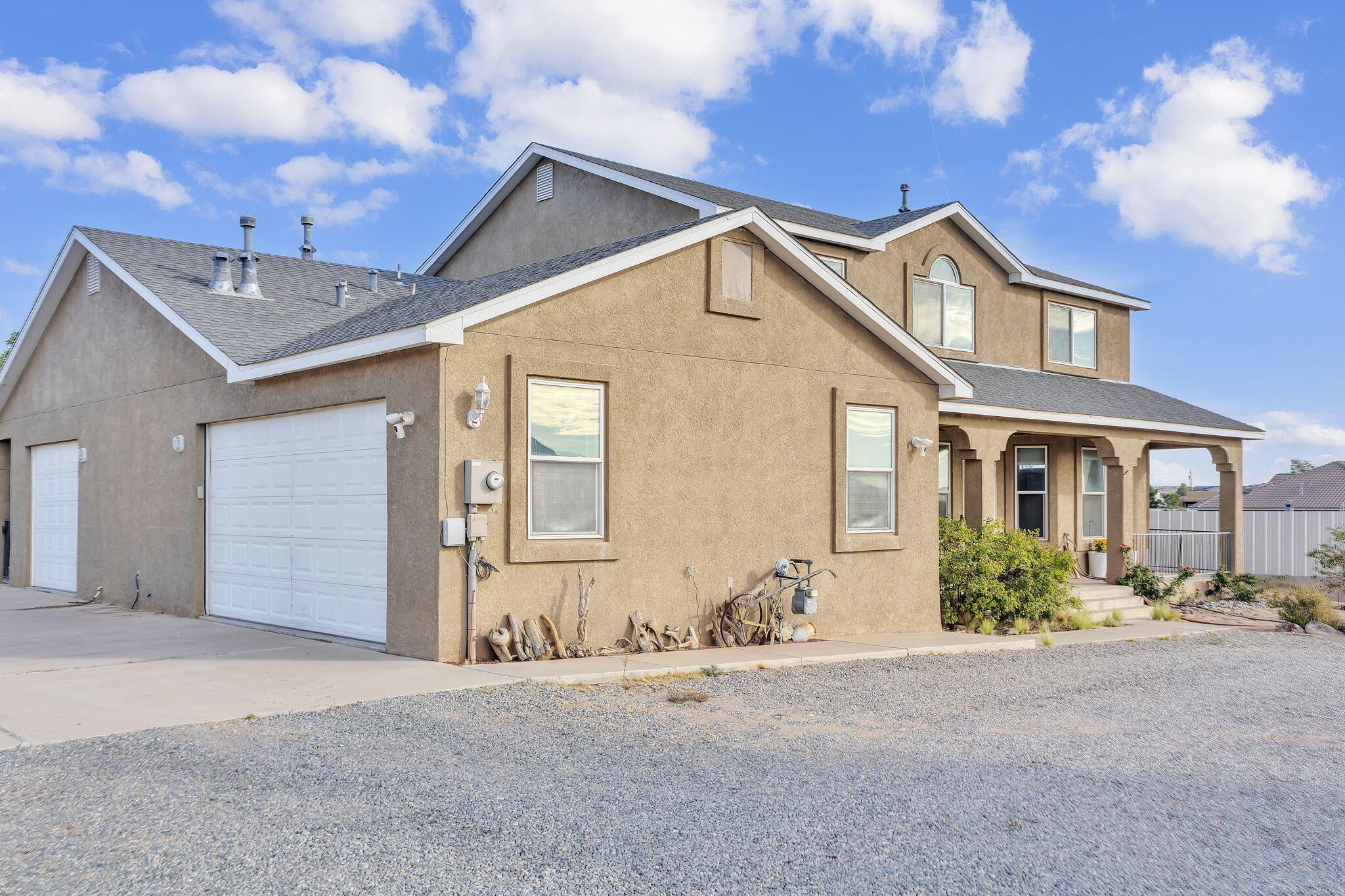 Photo 4 — 1531 Acapulco Road NE