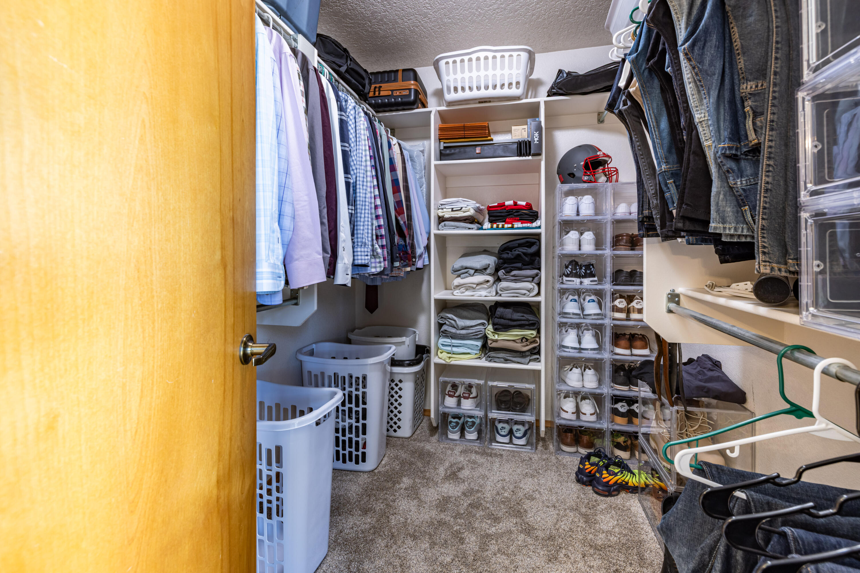 Photo 18 — 7715 Brianne Avenue NW
