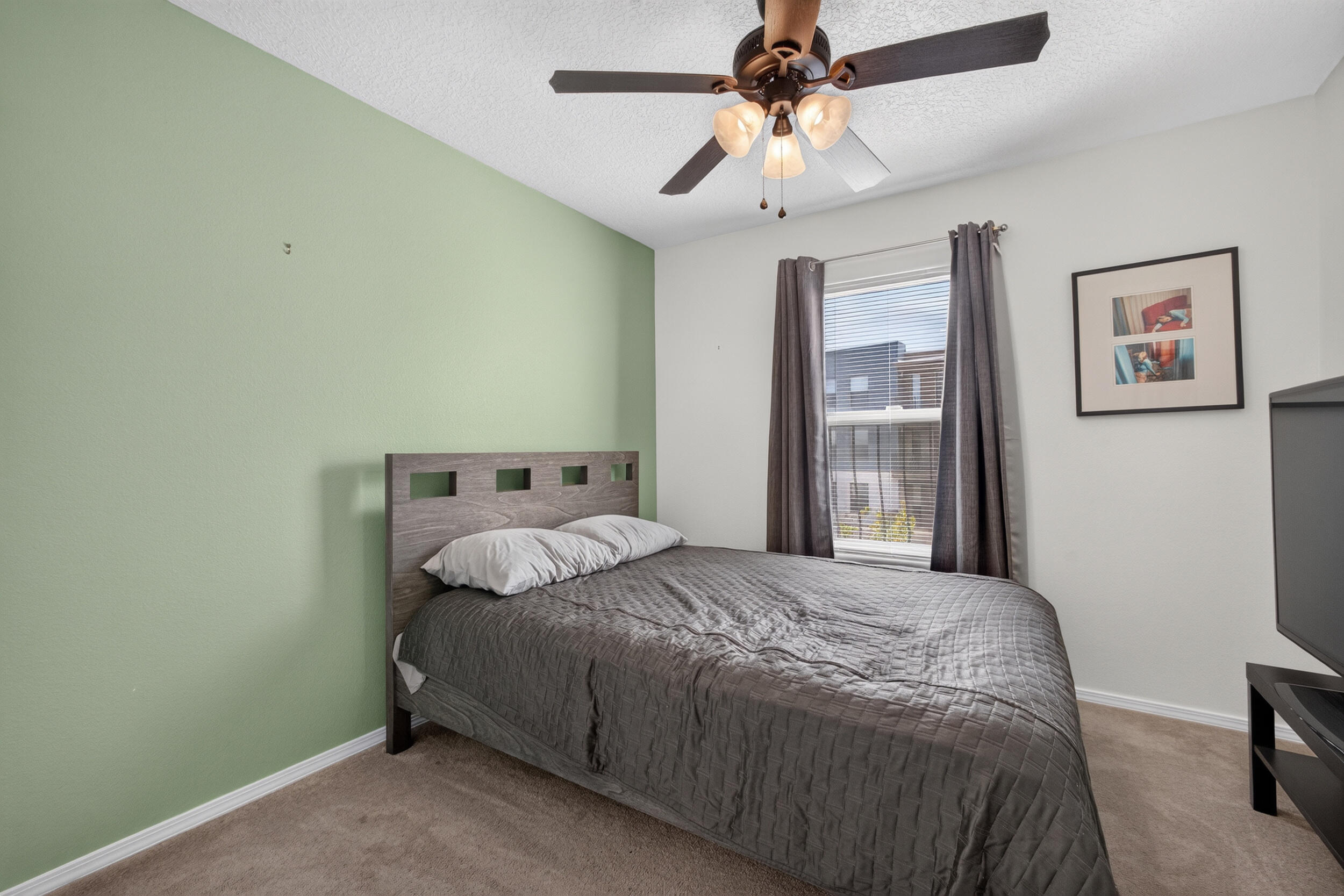 Photo 11 — 5612 Arbus Drive SE