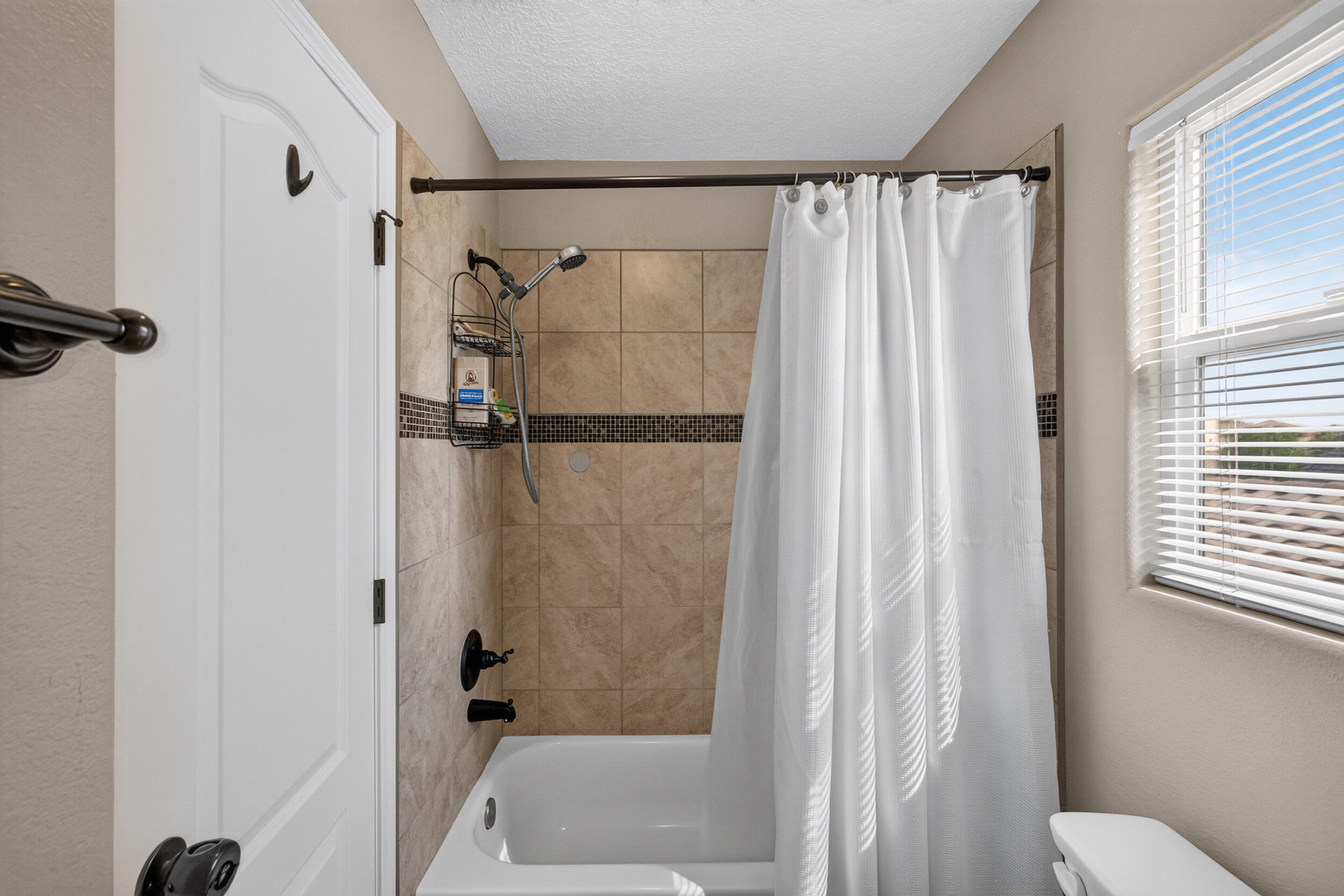 Photo 14 — 5612 Arbus Drive SE